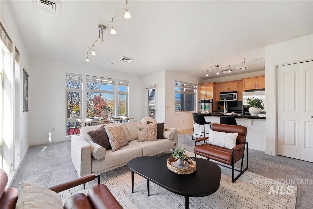 406 S 13th St Unit: 307