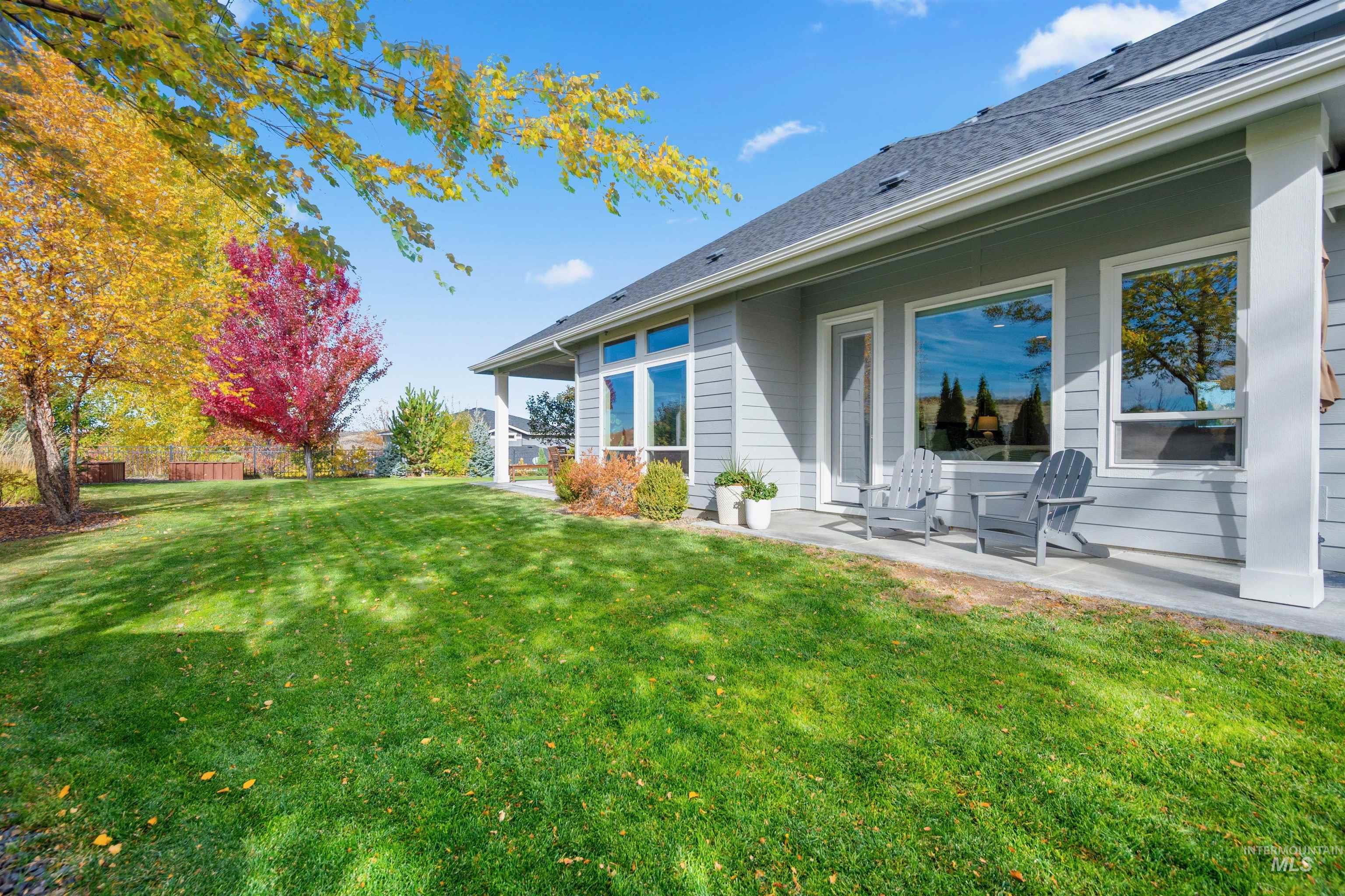 4523 W Sage Creek Drive