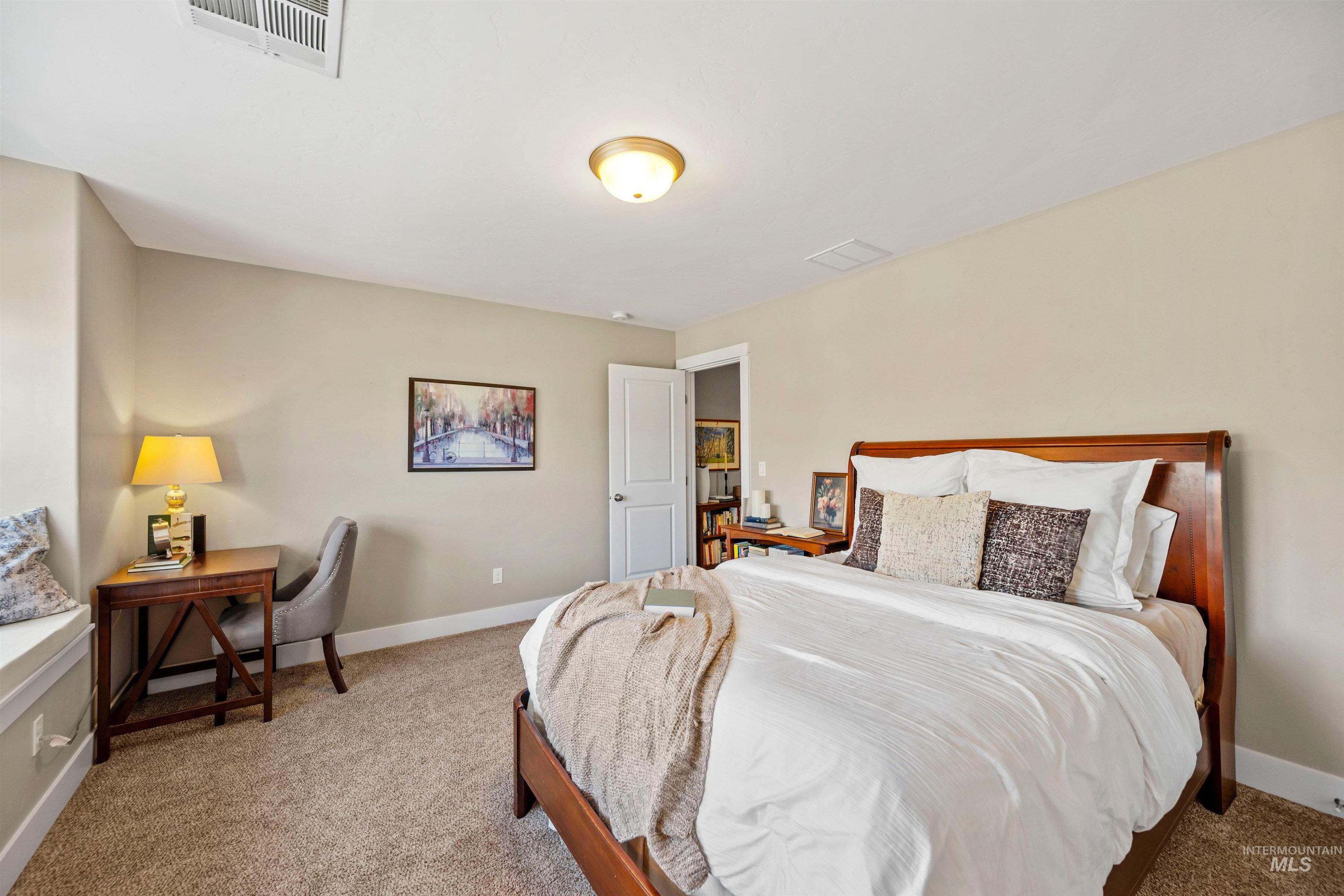 4523 W Sage Creek Drive