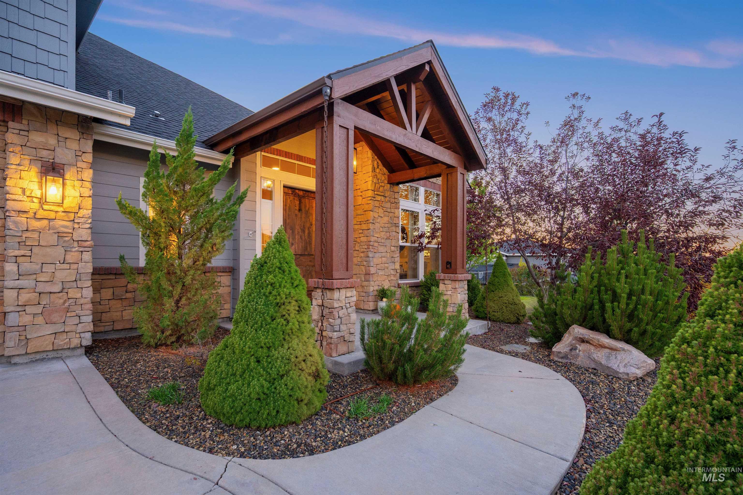 4523 W Sage Creek Drive