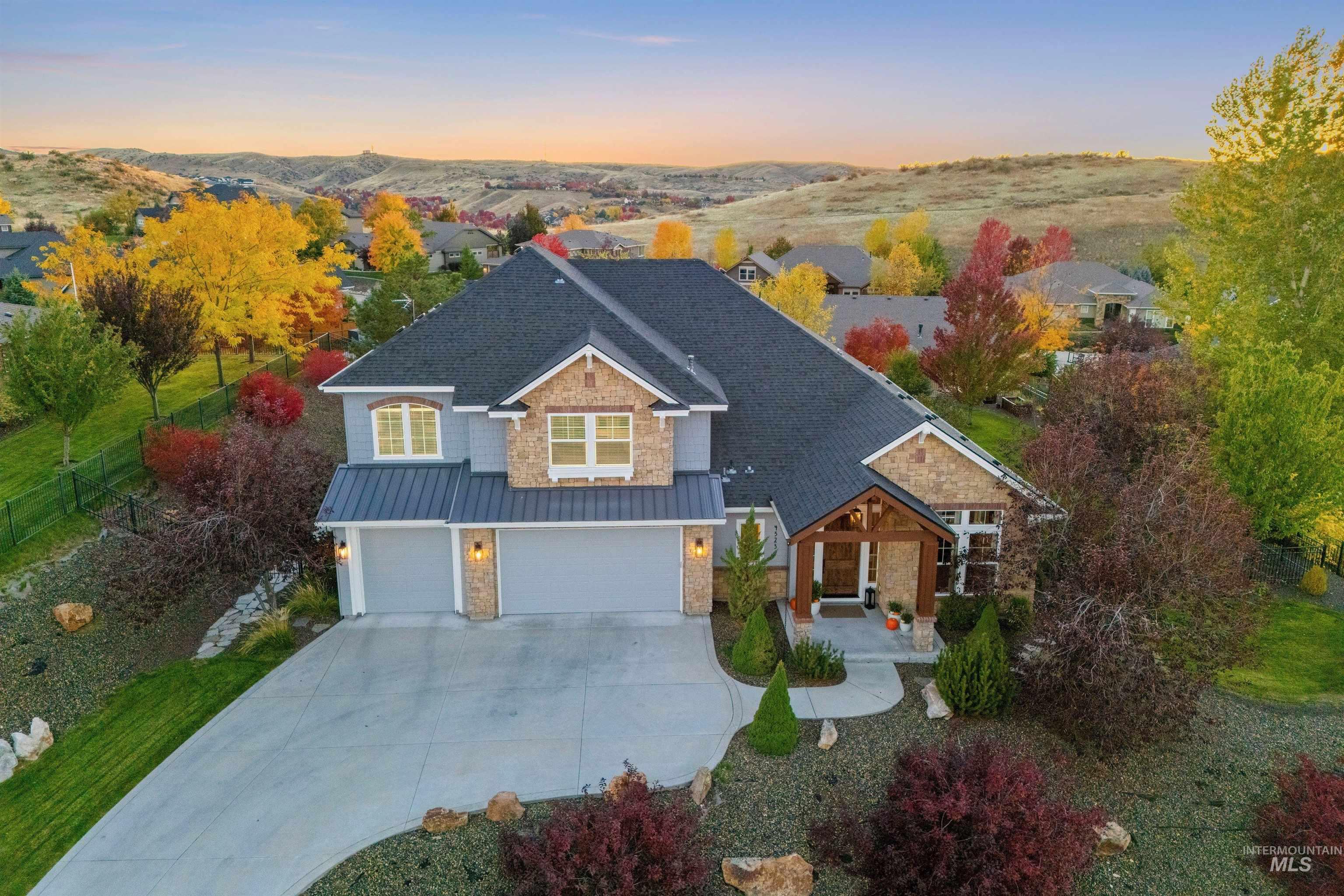 4523 W Sage Creek Drive