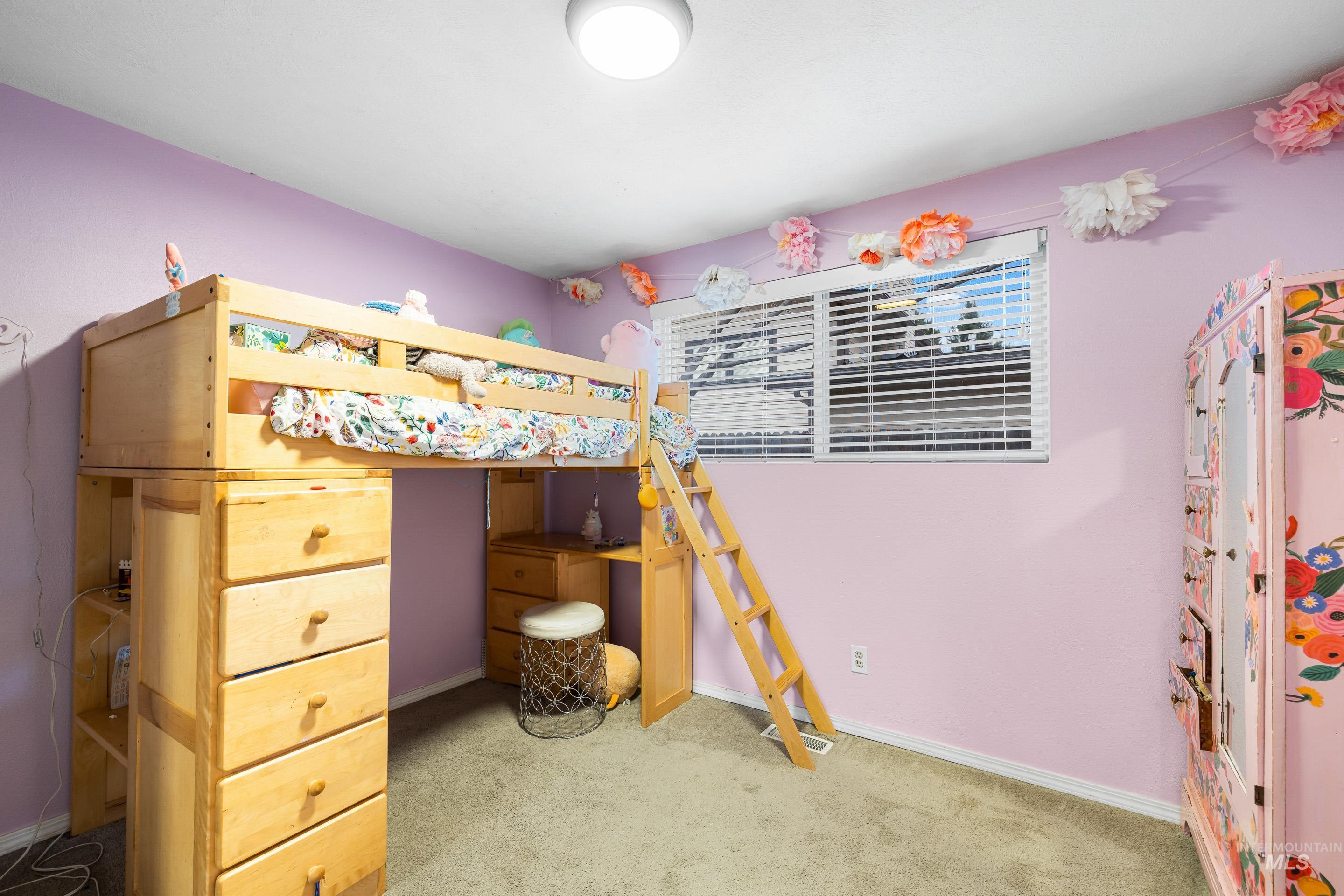 3333 N Pepperwood Dr