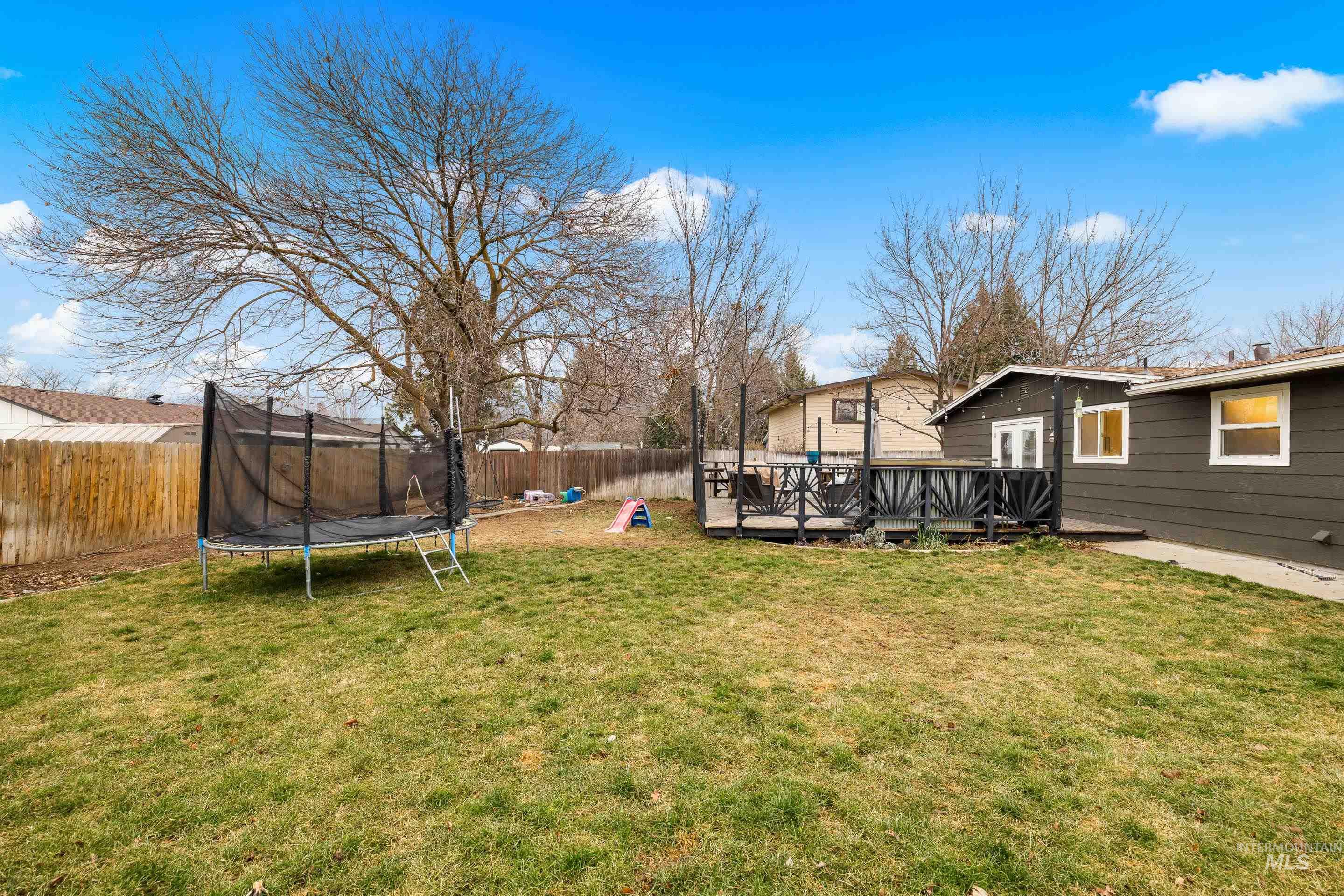 3333 N Pepperwood Dr