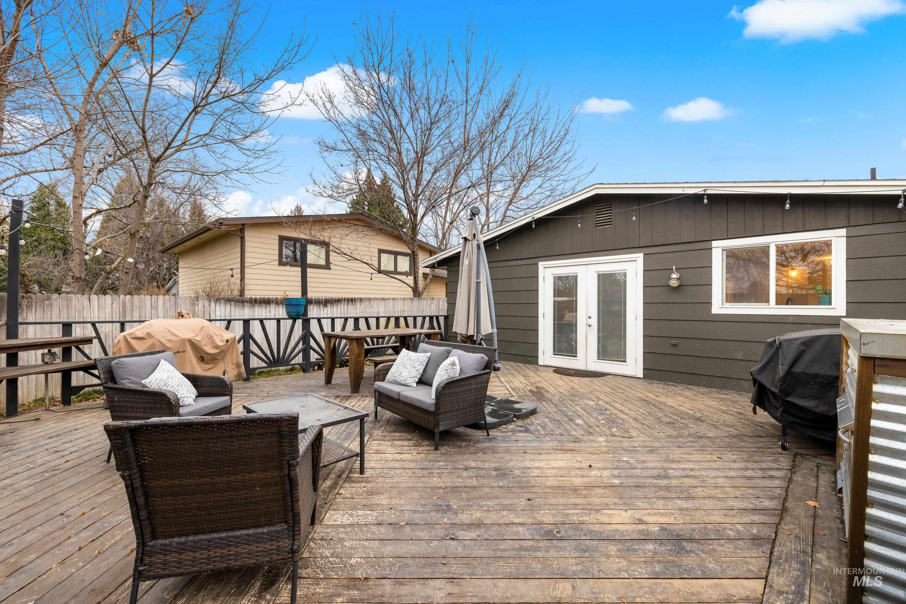 3333 N Pepperwood Dr