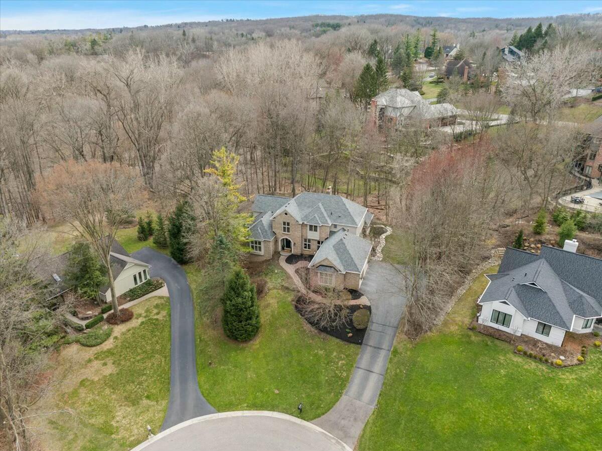 4770 Forest Ridge Court