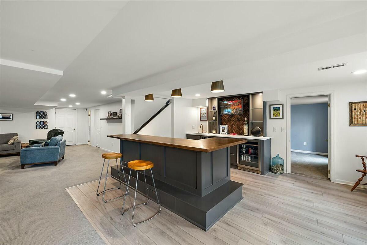 4770 Forest Ridge Court