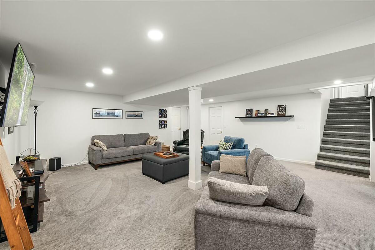 4770 Forest Ridge Court