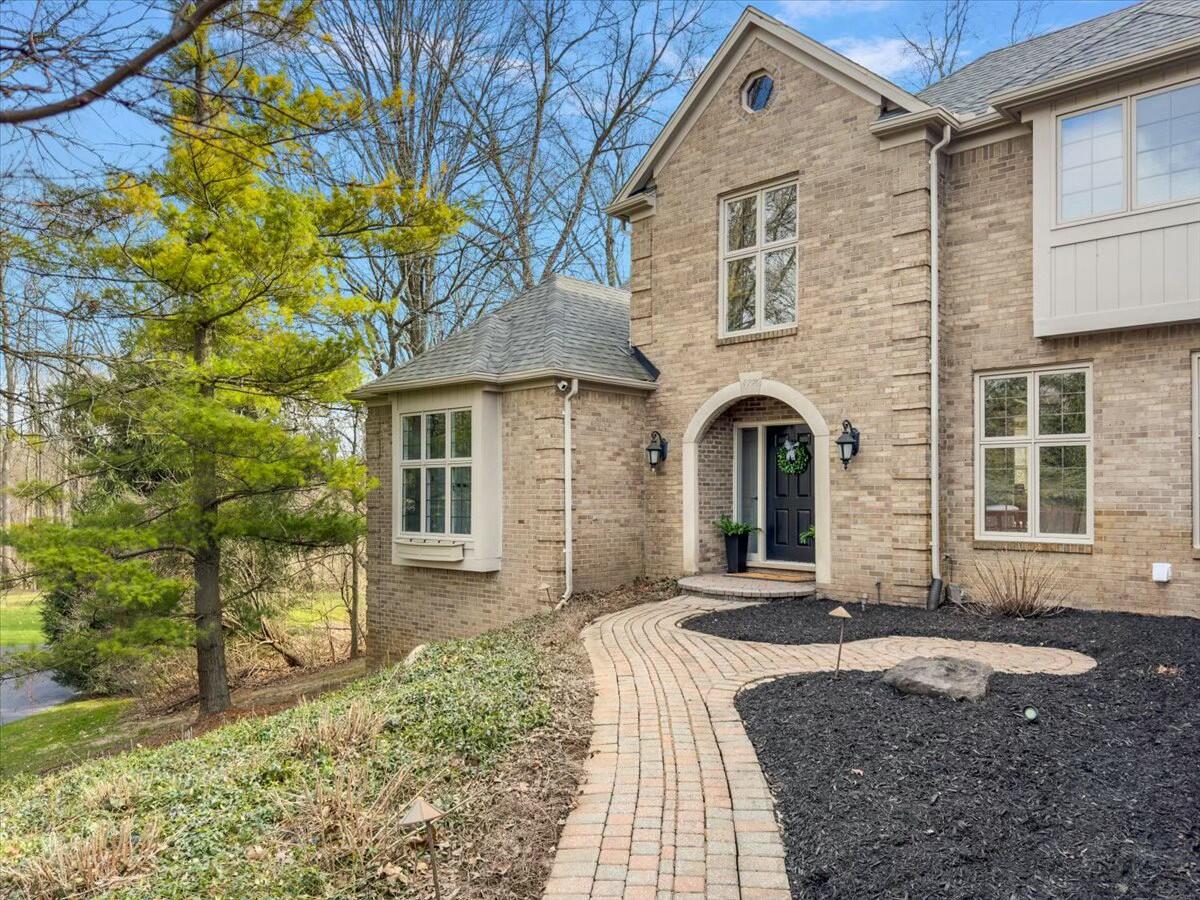 4770 Forest Ridge Court