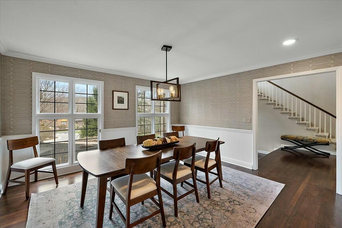 4770 Forest Ridge Court