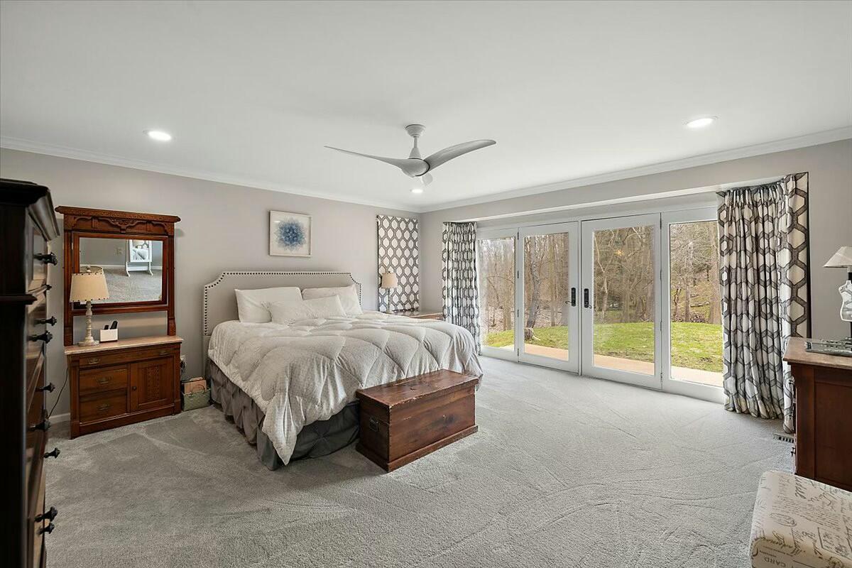 4770 Forest Ridge Court