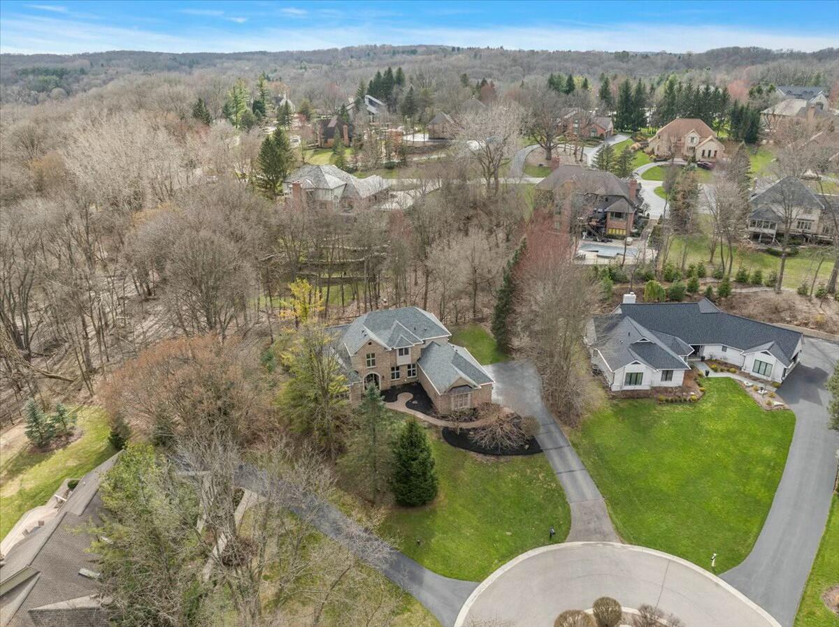 4770 Forest Ridge Court