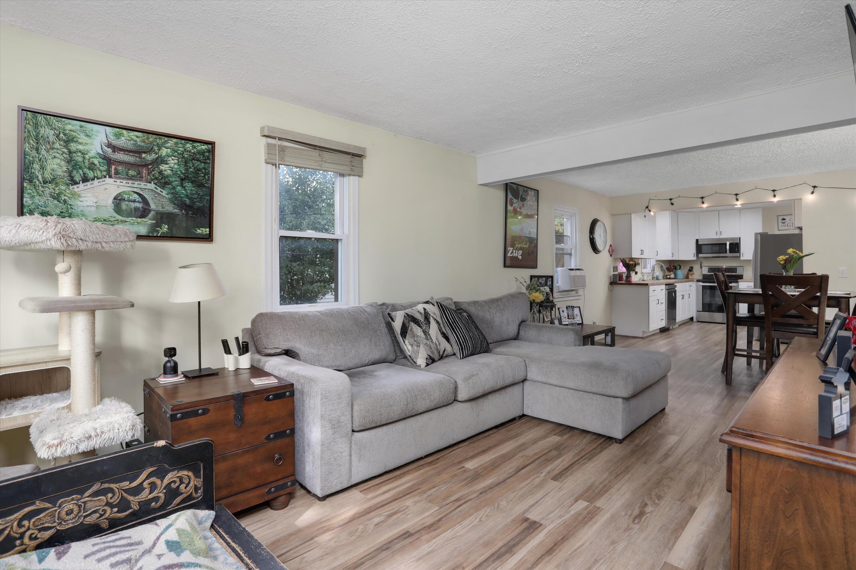 3051 Eastwood Drive