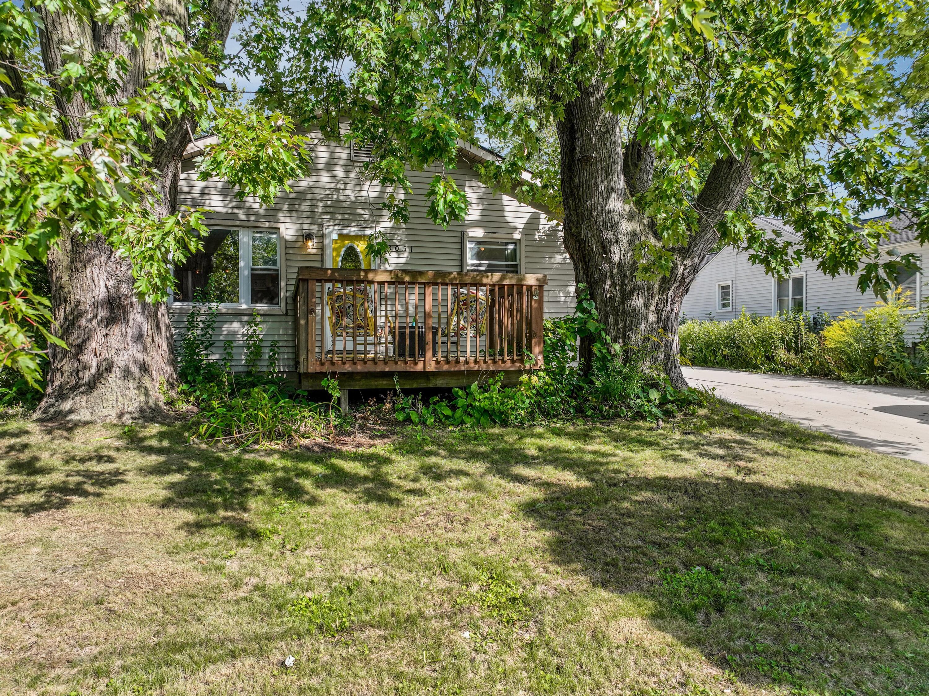 3051 Eastwood Drive