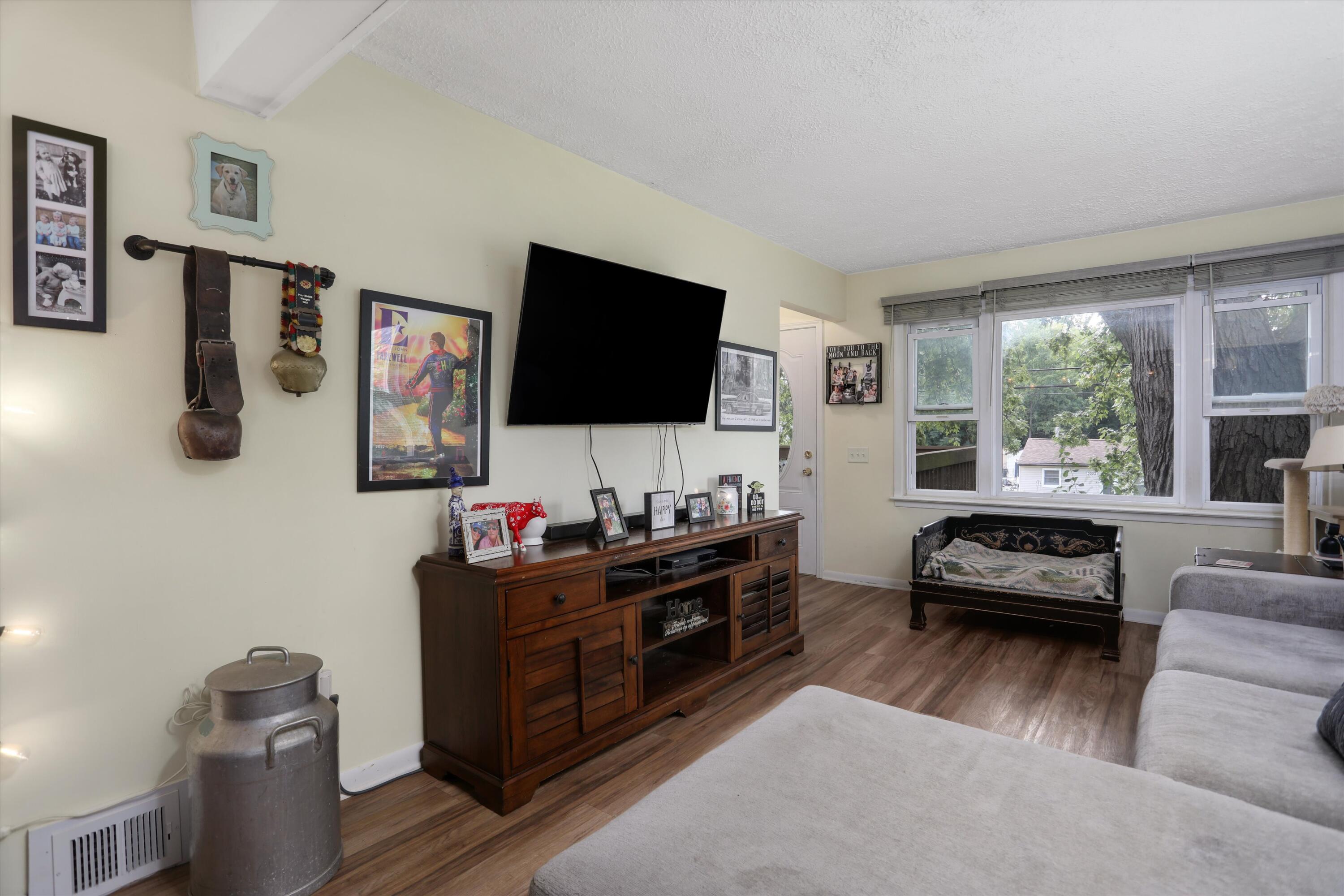 3051 Eastwood Drive