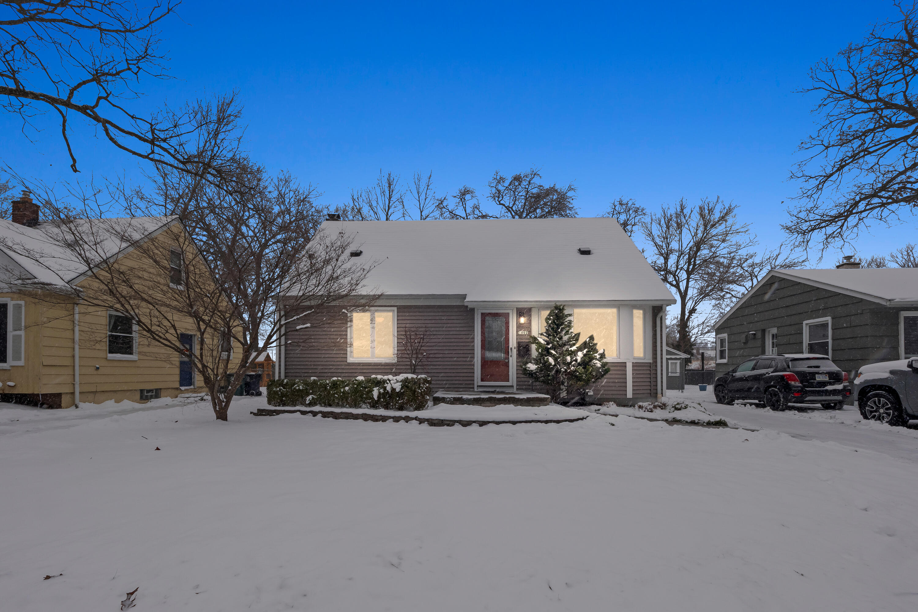 1002 Catalpa Drive