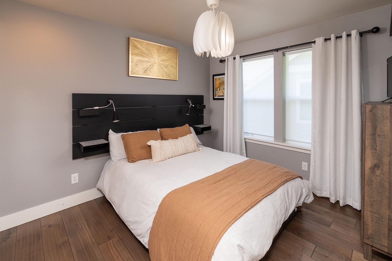 20490 SE Braelen Lane