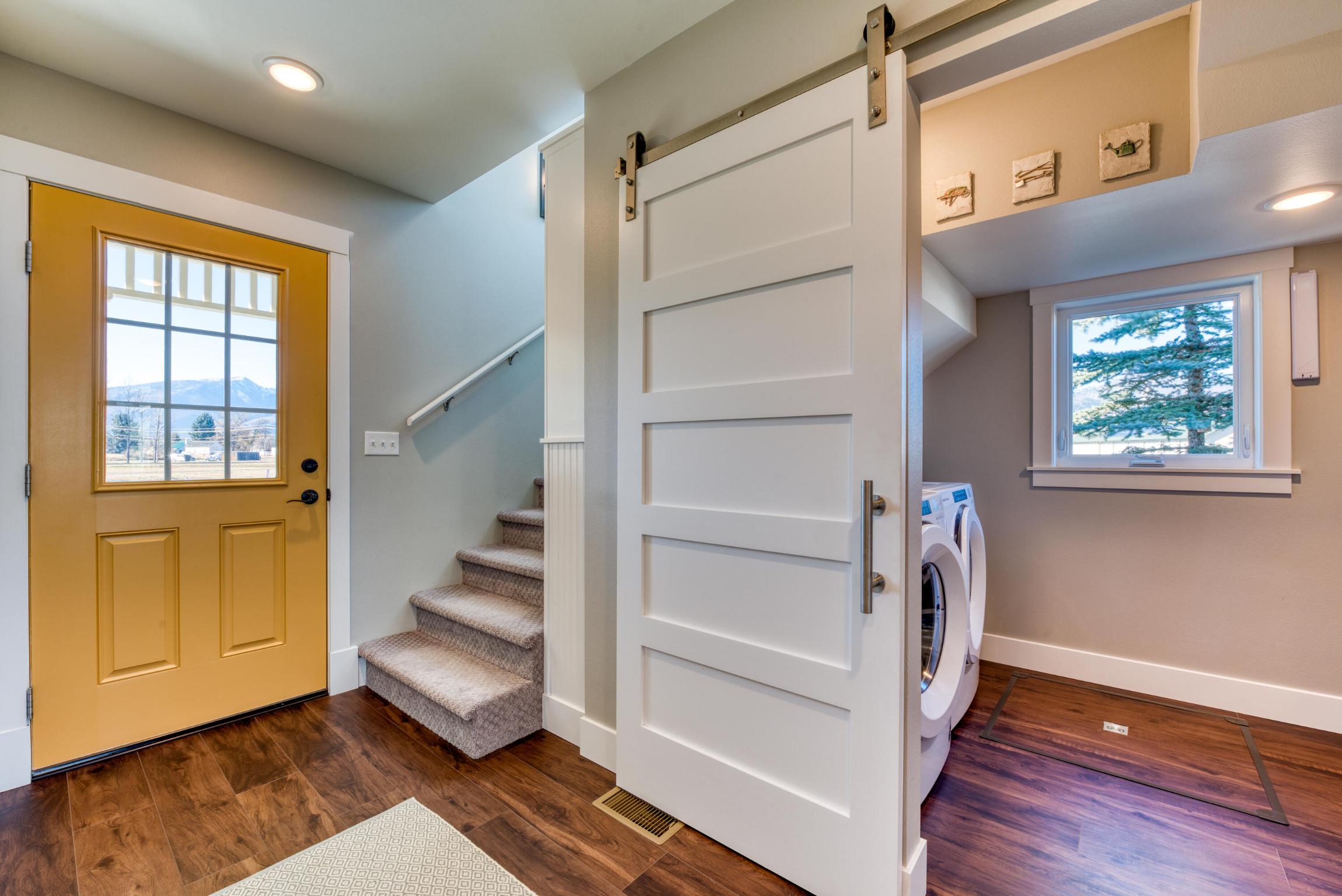 324 Mansion View Loop
