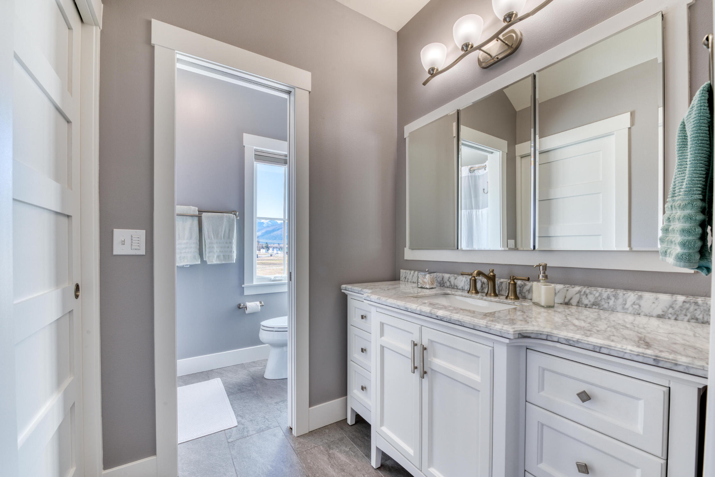 324 Mansion View Loop