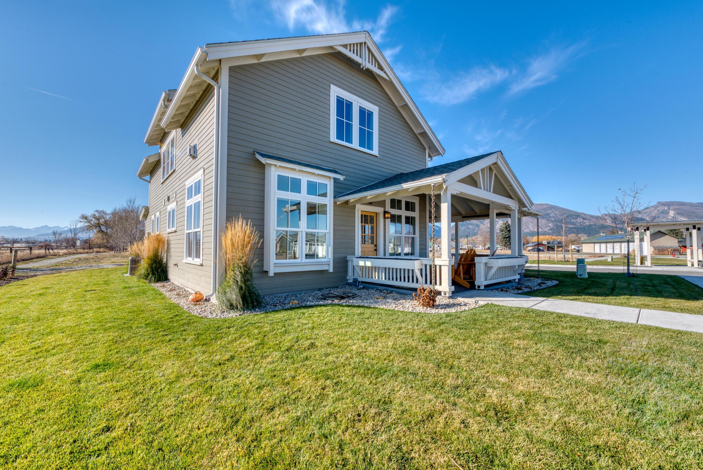 324 Mansion View Loop