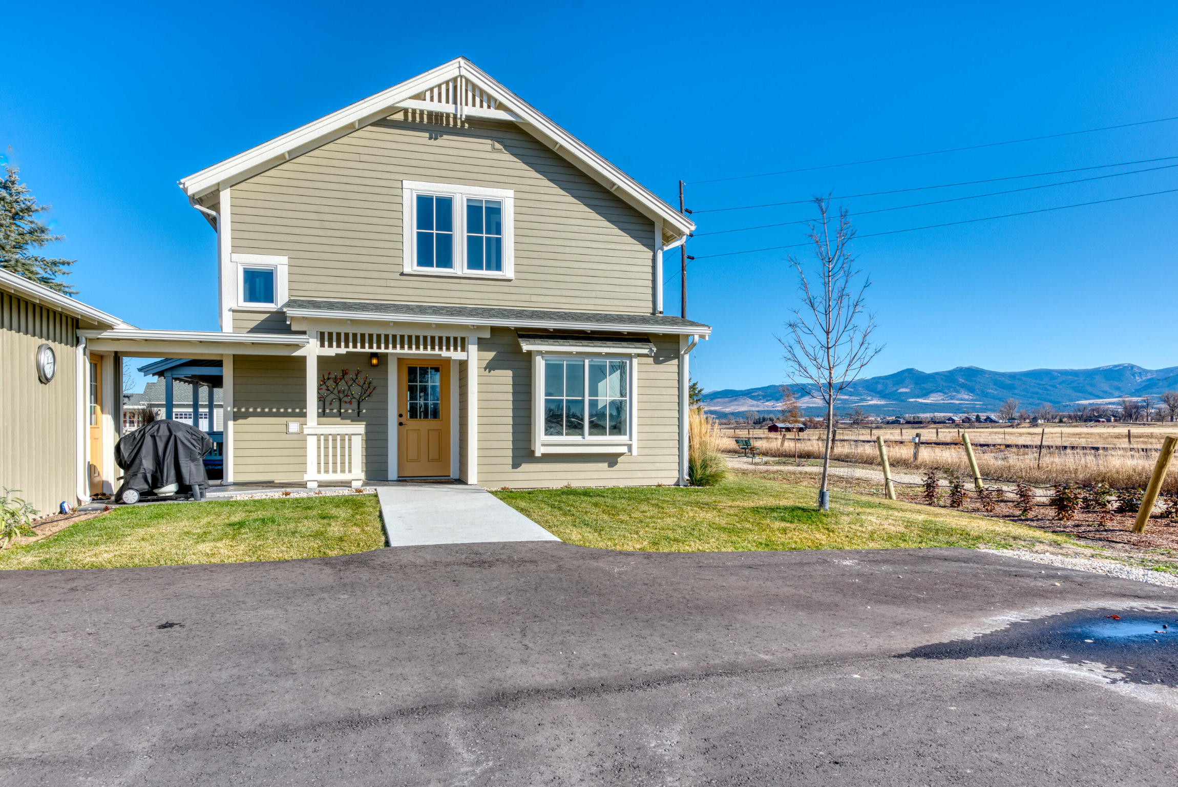 324 Mansion View Loop