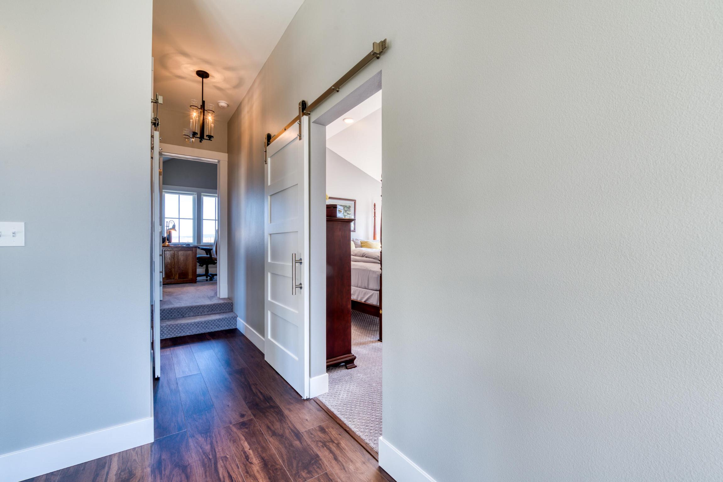 324 Mansion View Loop