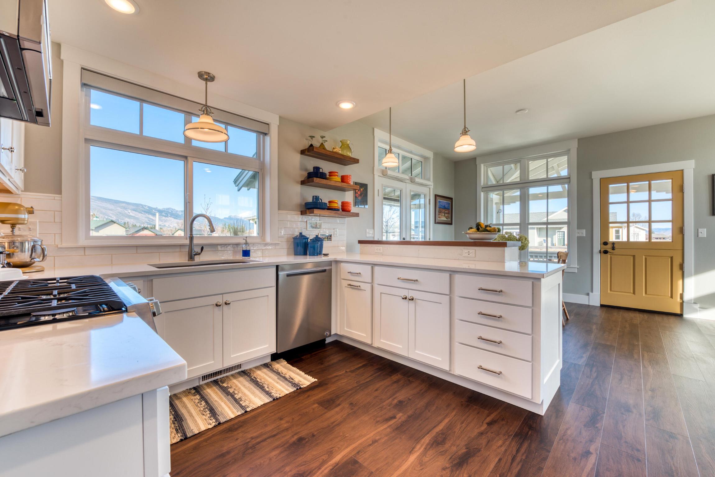324 Mansion View Loop