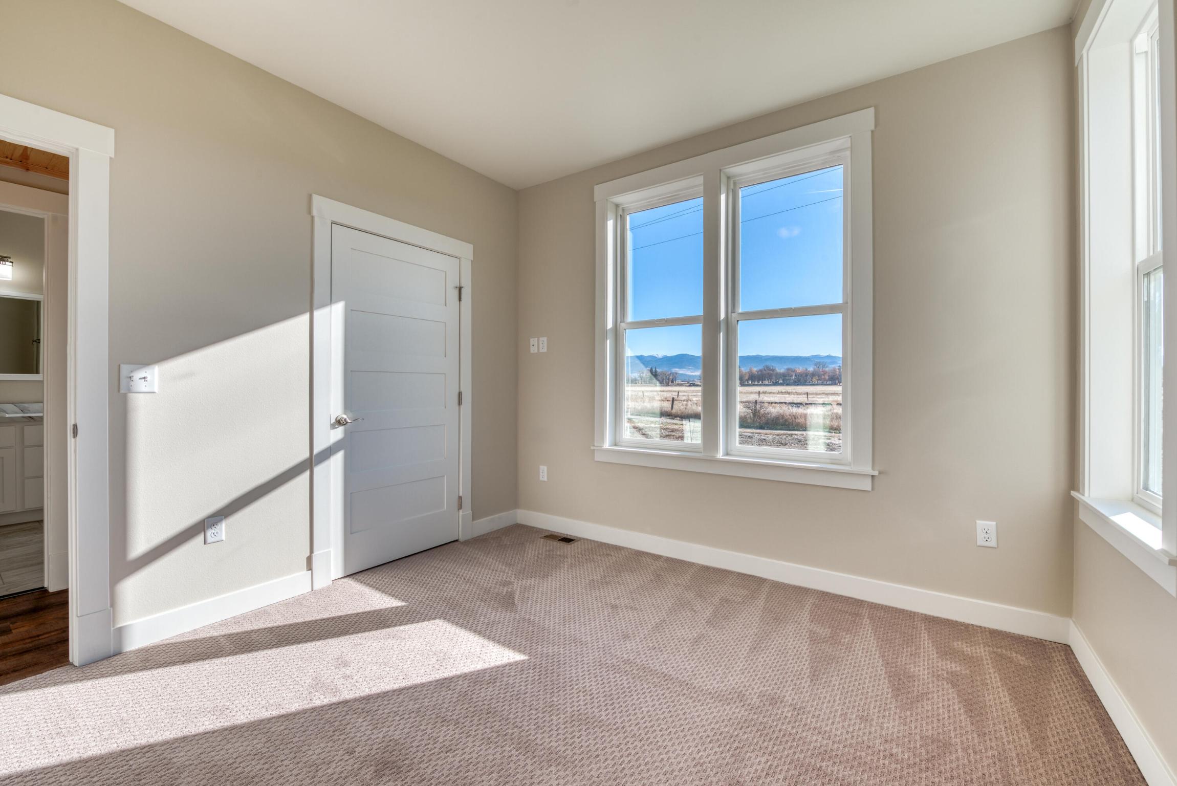 340 Mansion View Loop