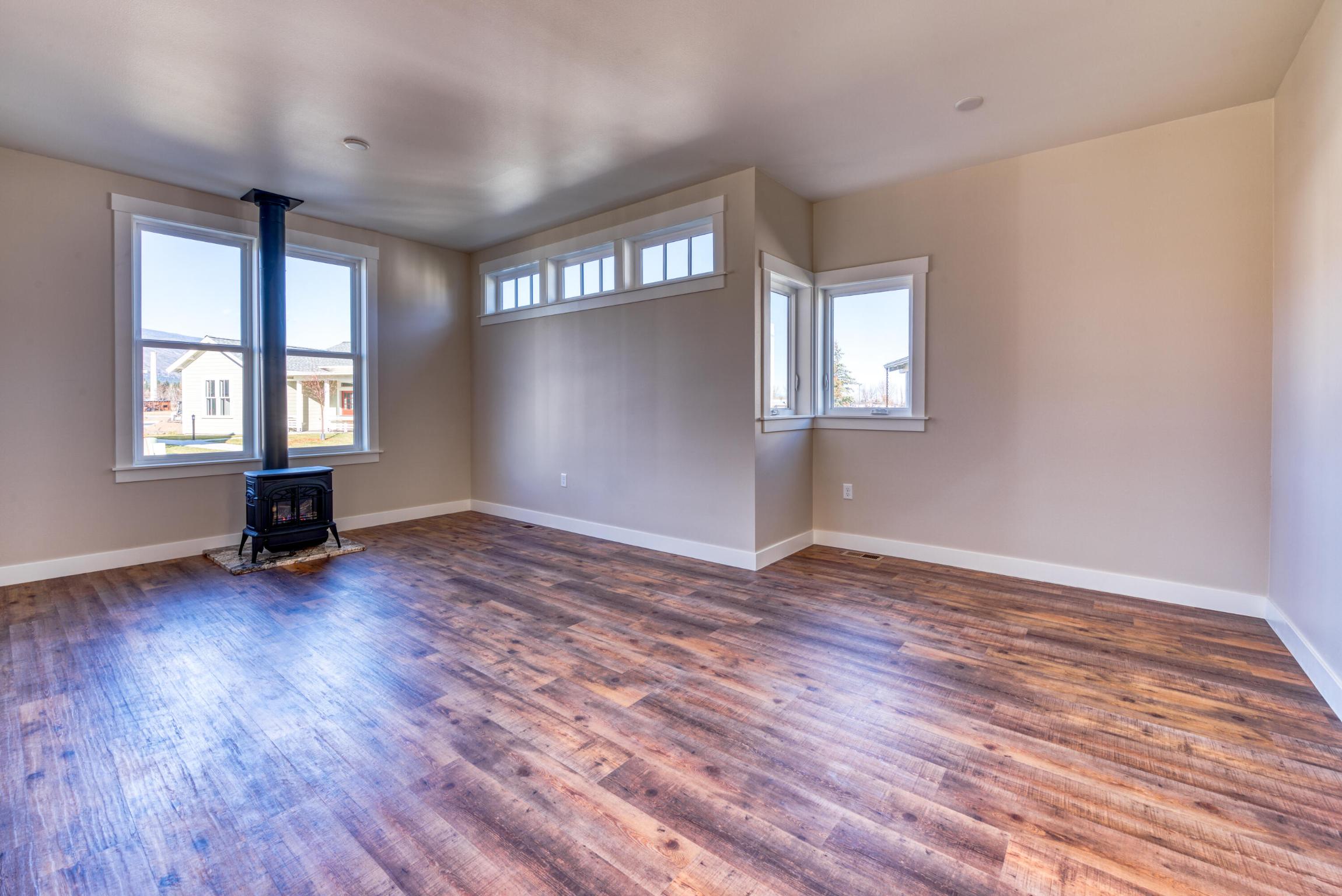 340 Mansion View Loop