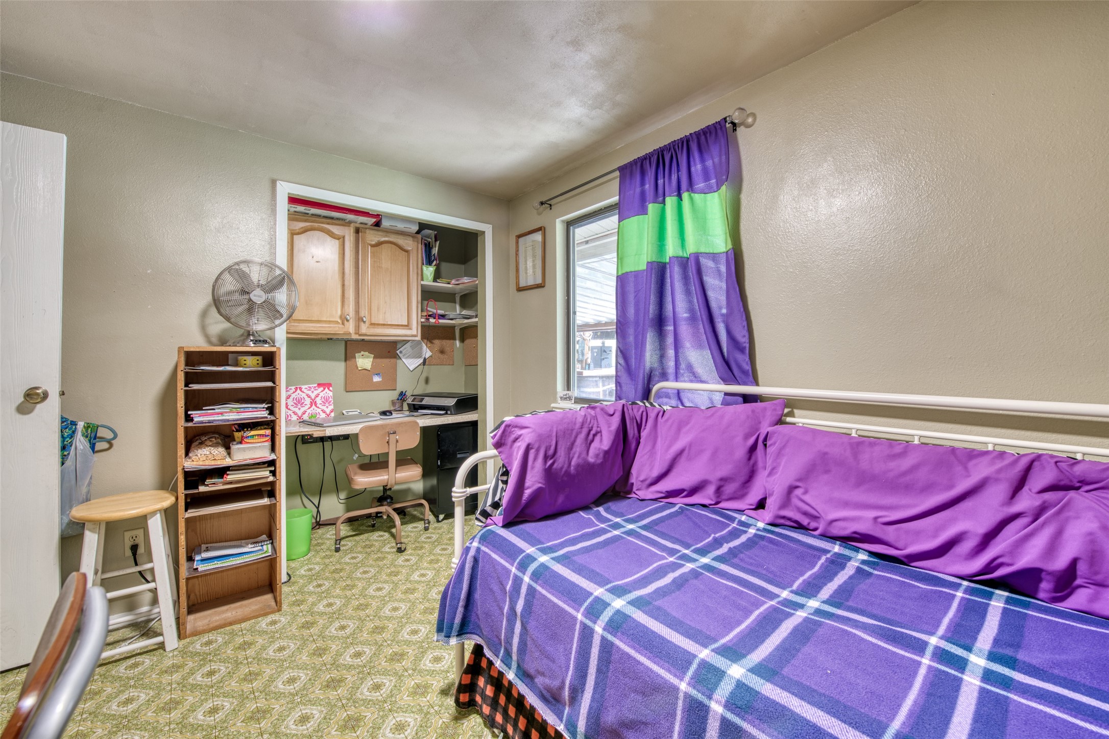 5610 Eastside Highway