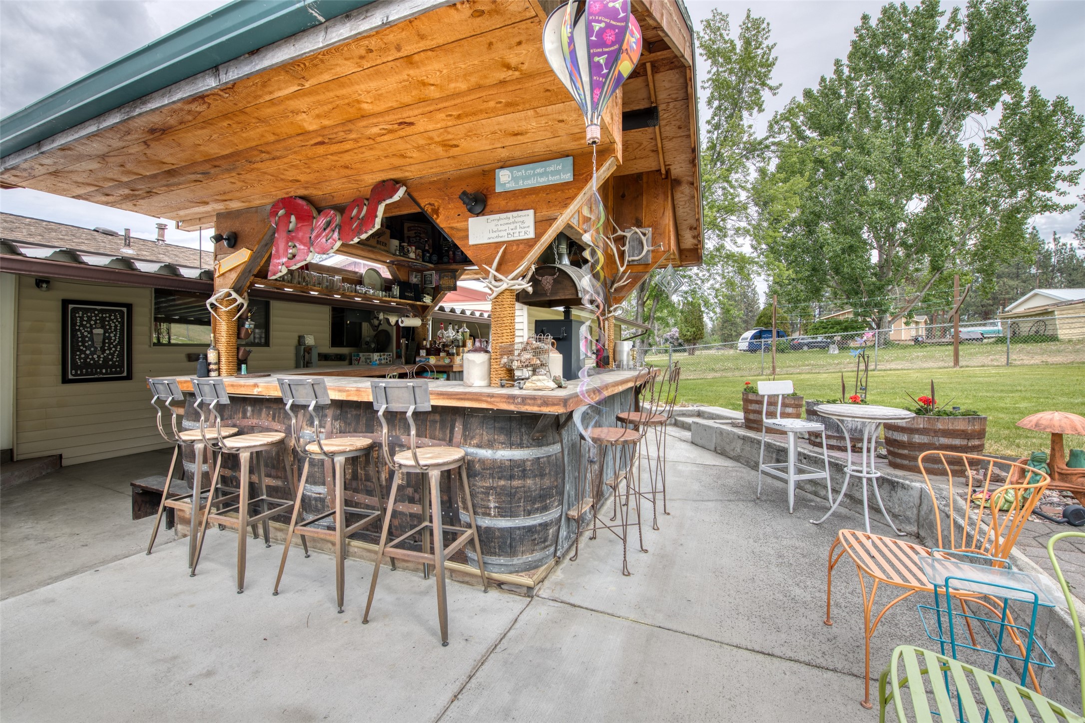 5610 Eastside Highway