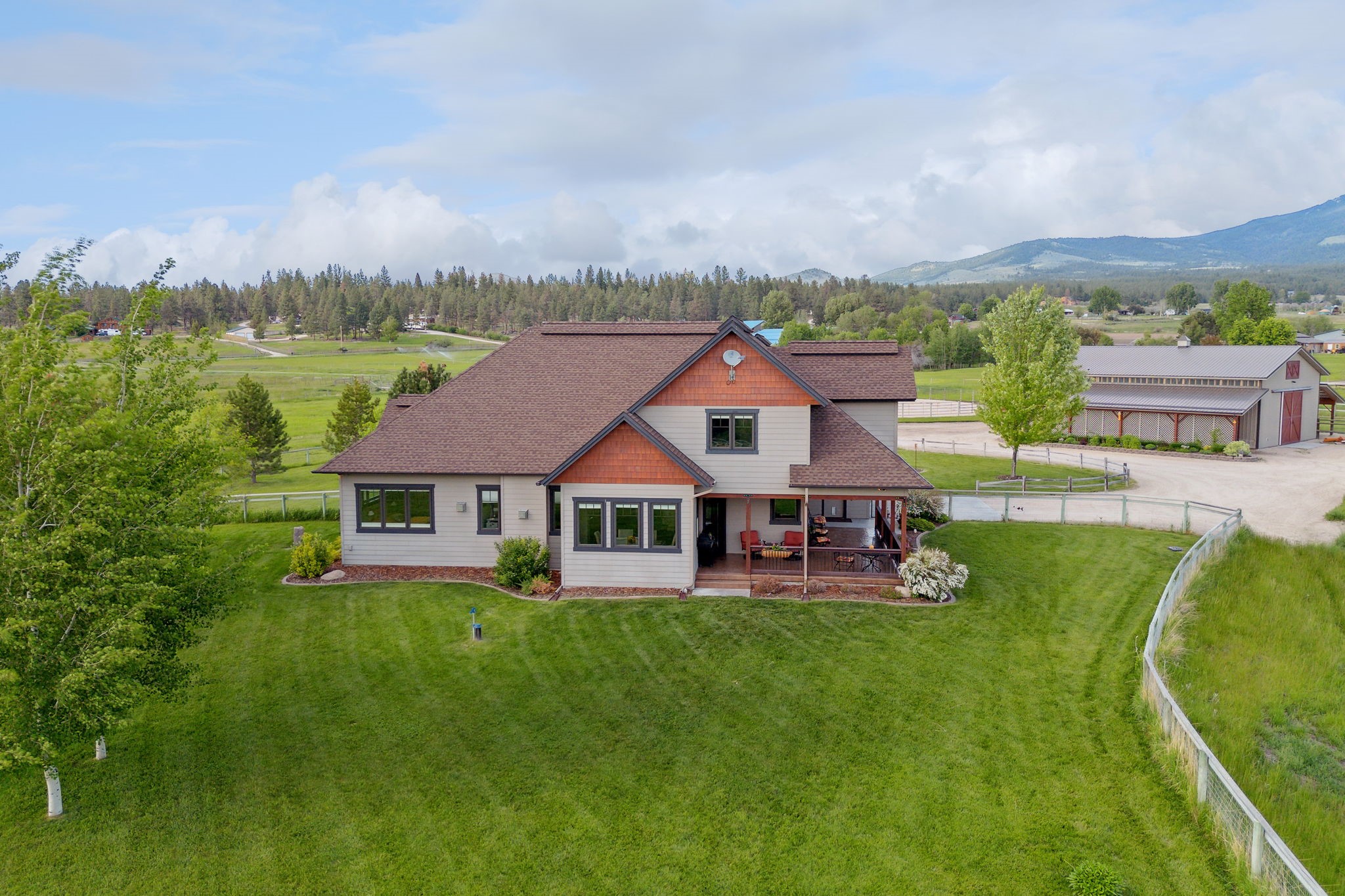 1147 Willow Creek Road