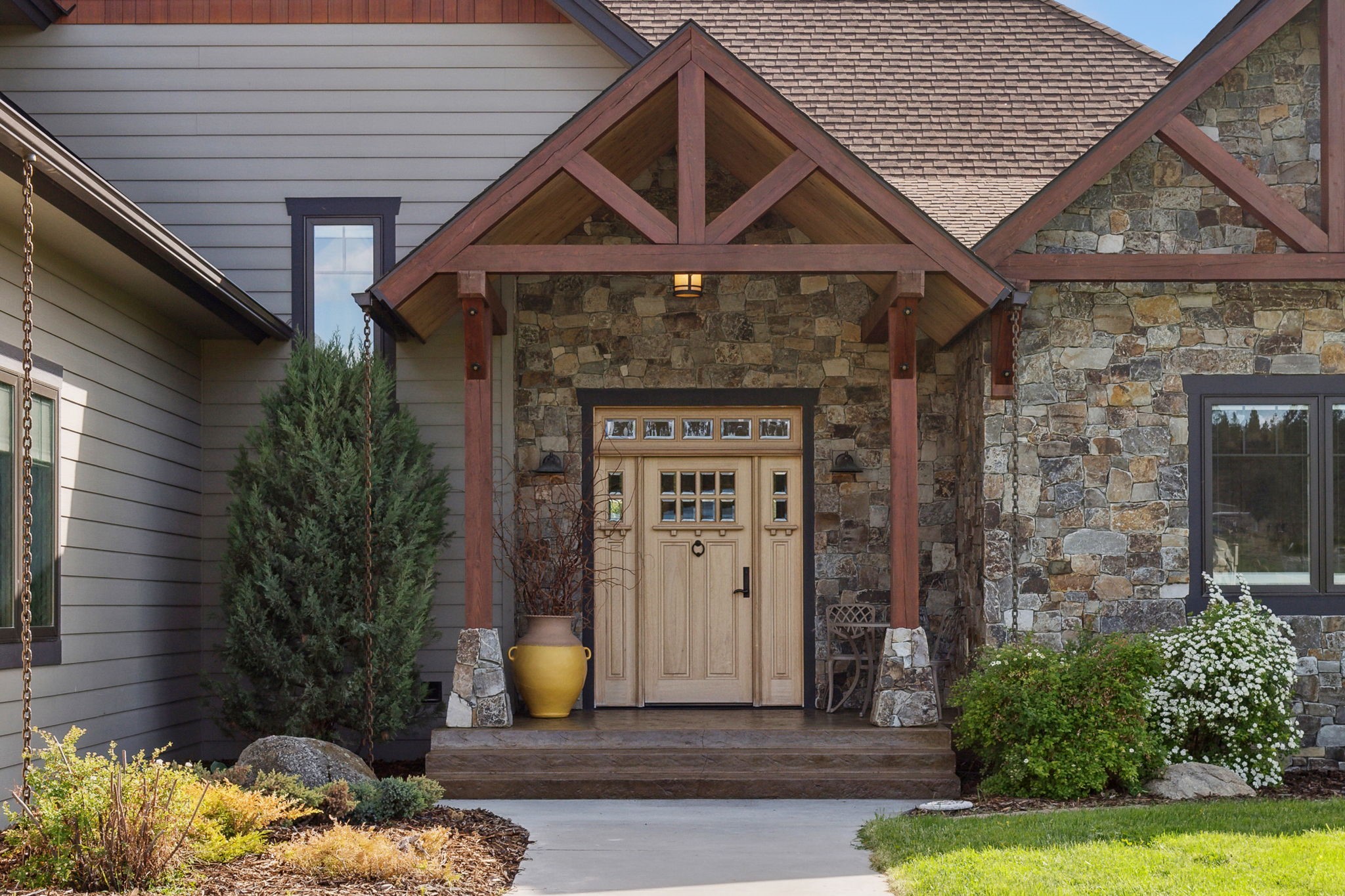1147 Willow Creek Road