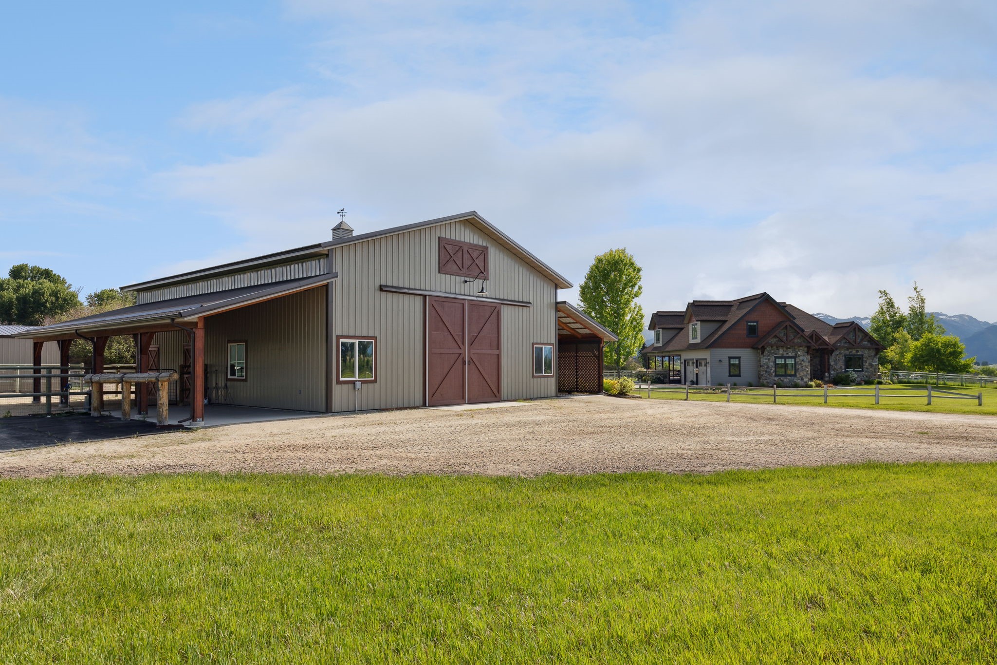 1147 Willow Creek Road