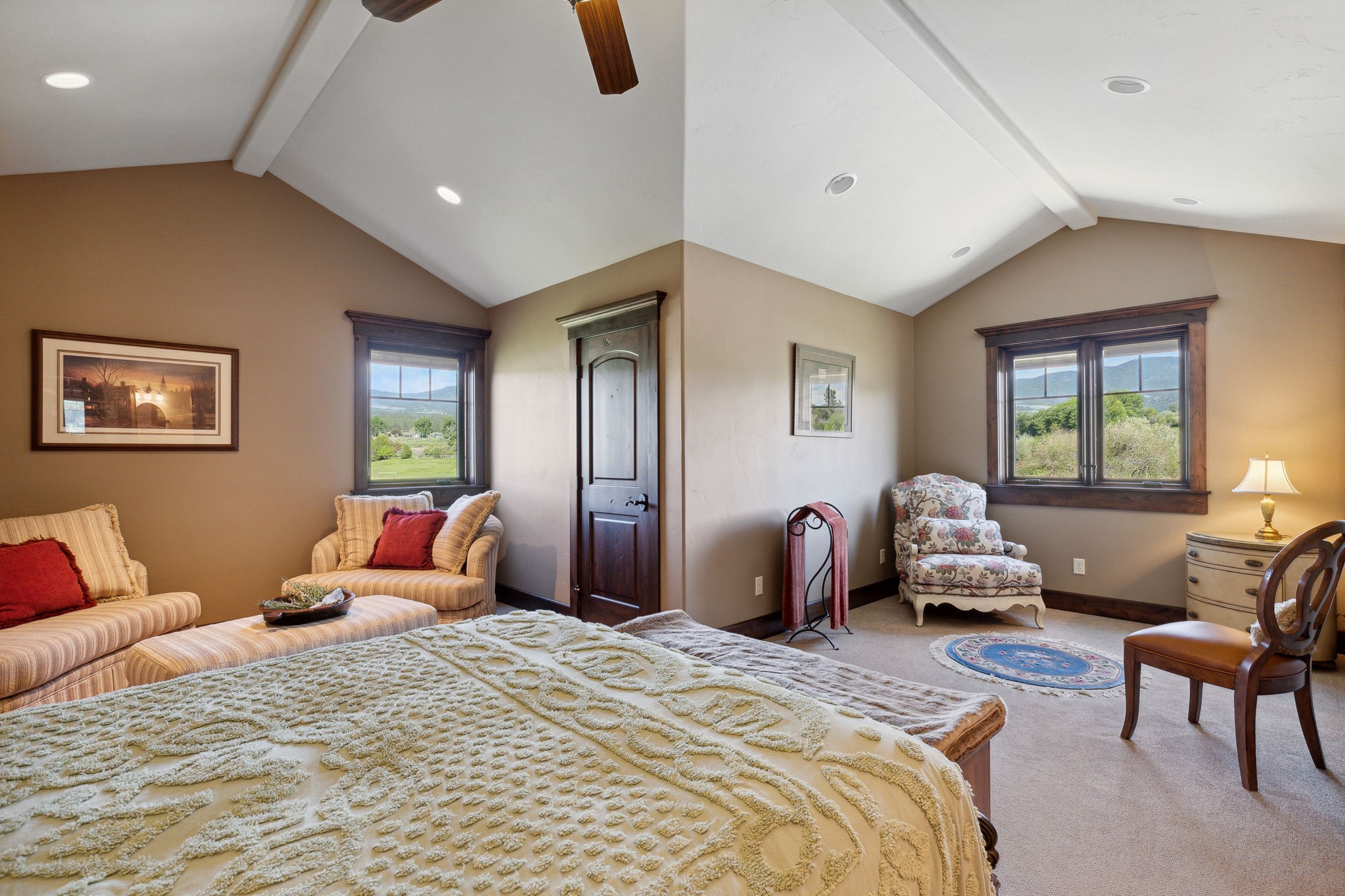 1147 Willow Creek Road