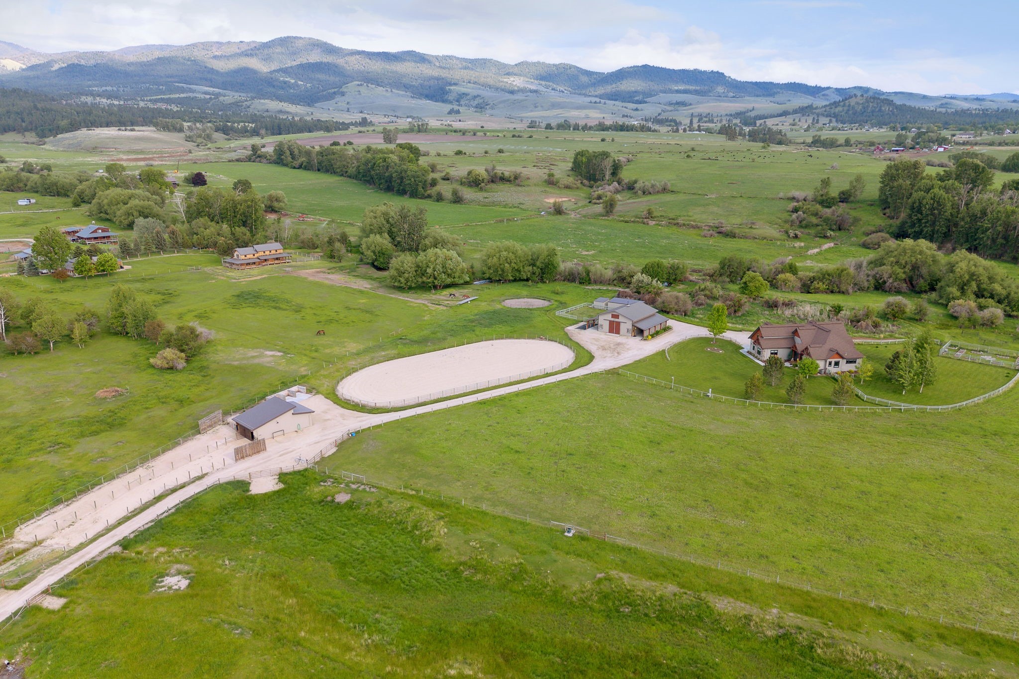 1147 Willow Creek Road