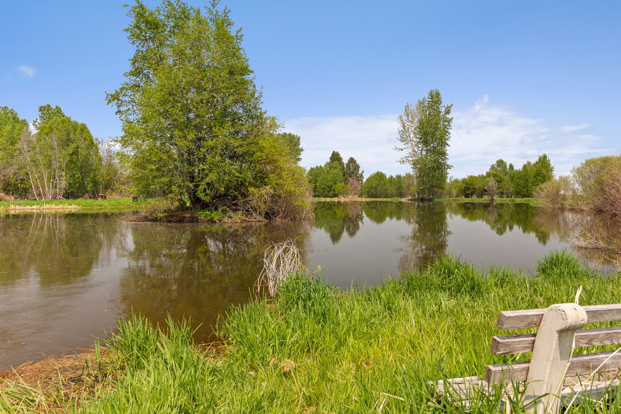 268 & 270 Golden Pond Drive