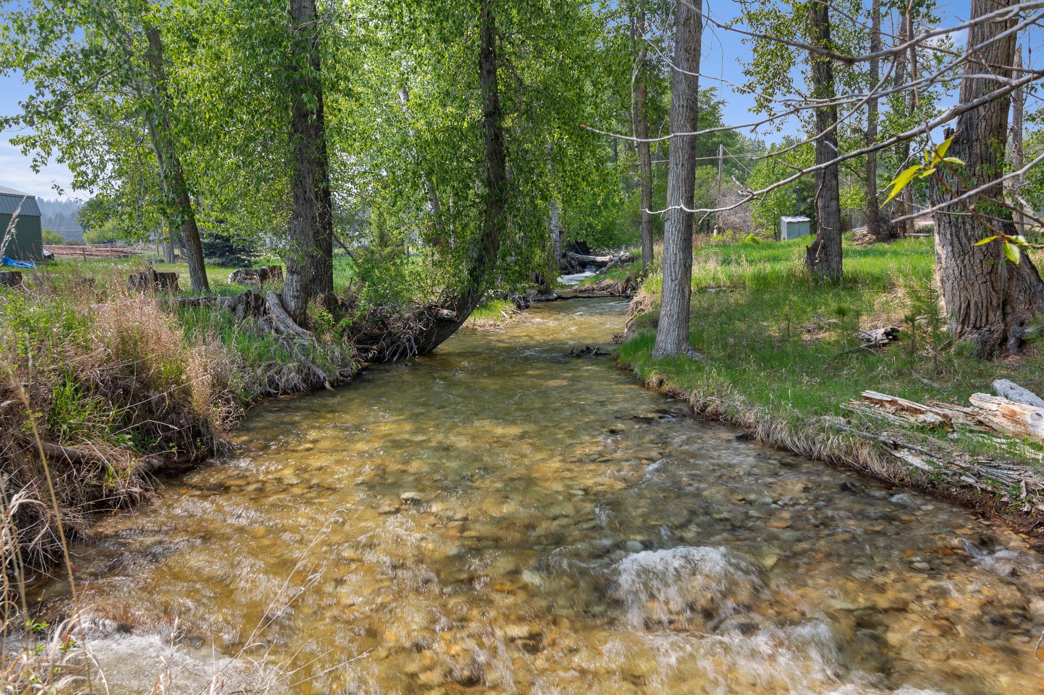 268 & 270 Golden Pond Drive