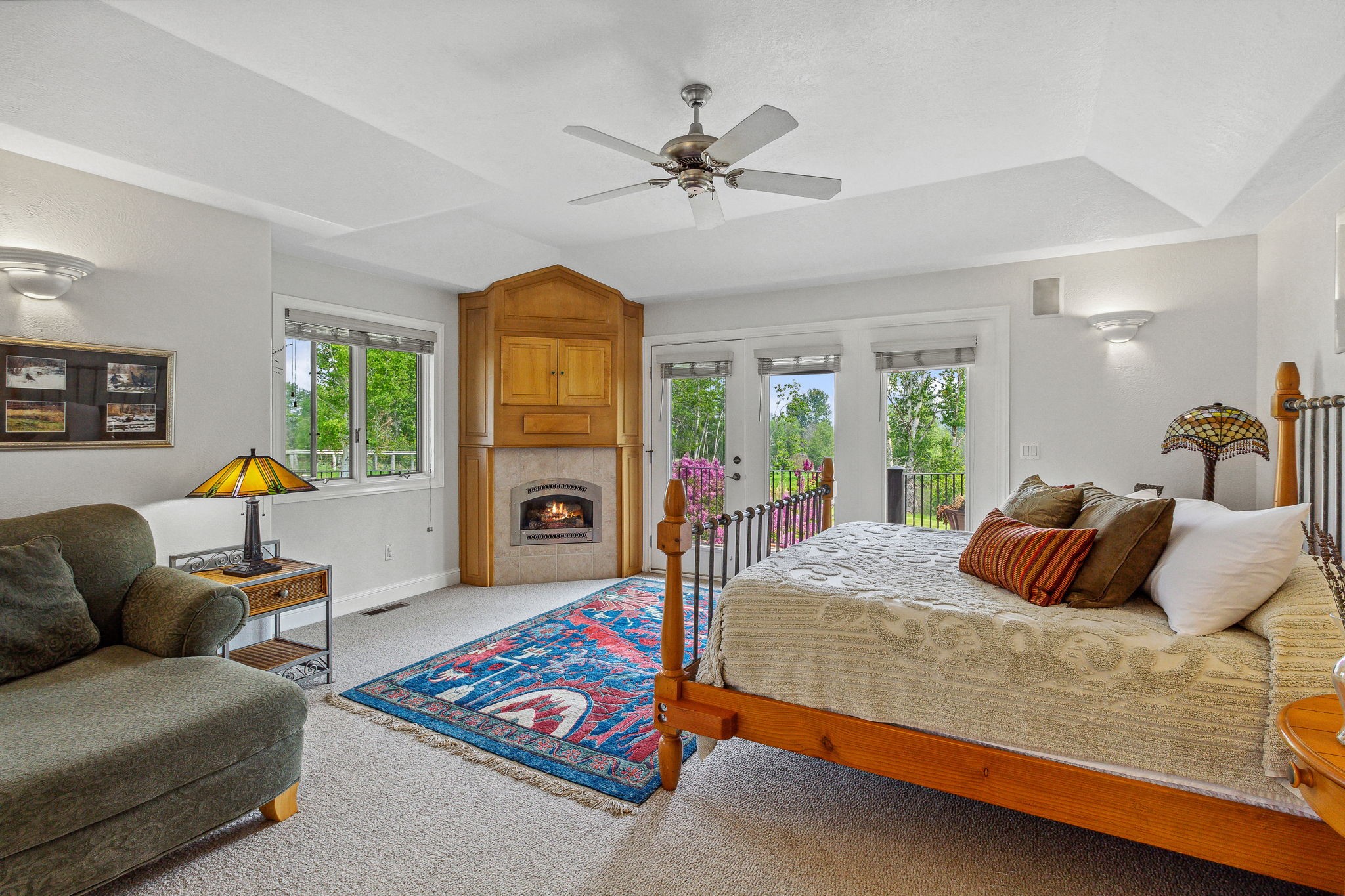268 & 270 Golden Pond Drive