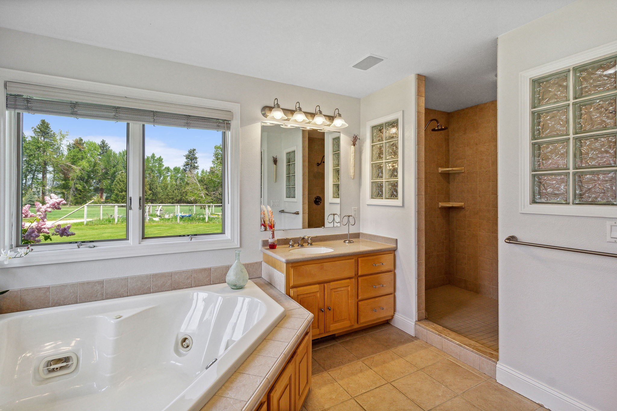 268 & 270 Golden Pond Drive