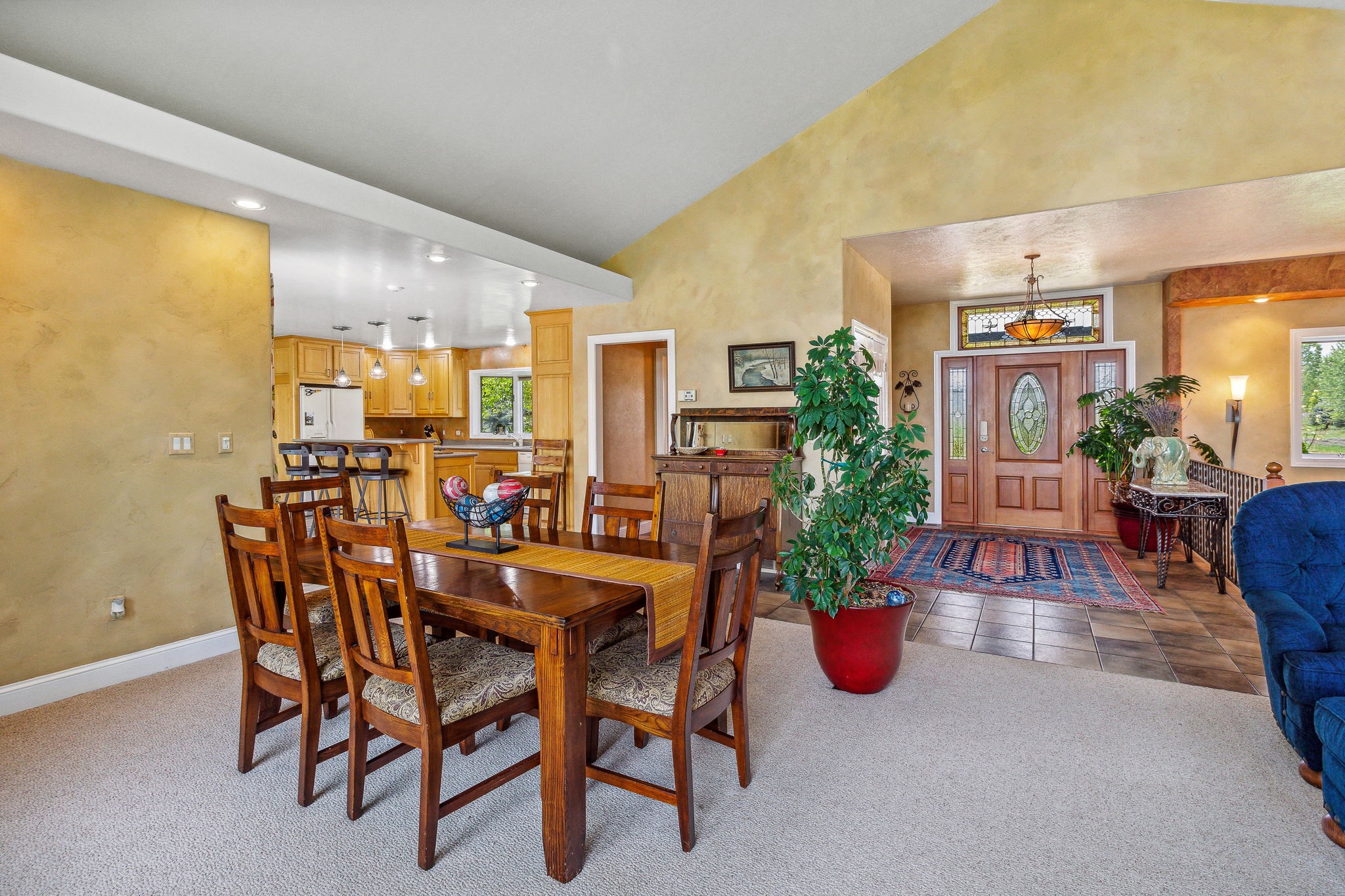 268 & 270 Golden Pond Drive