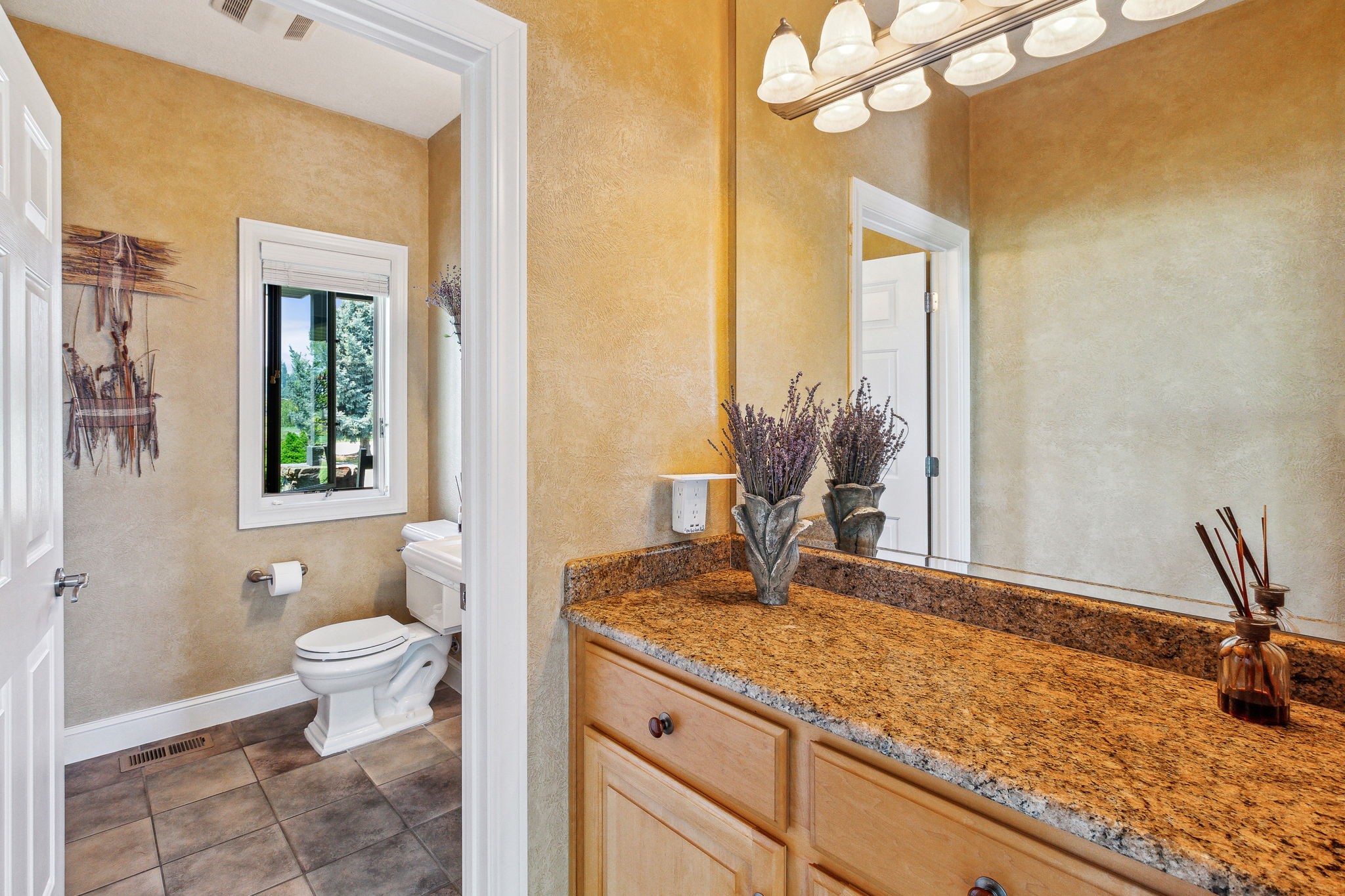 268 & 270 Golden Pond Drive