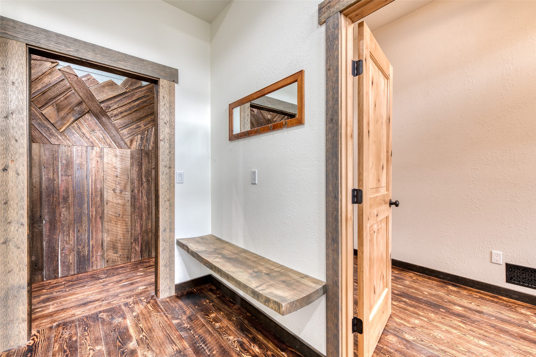 4728 Northview Drive