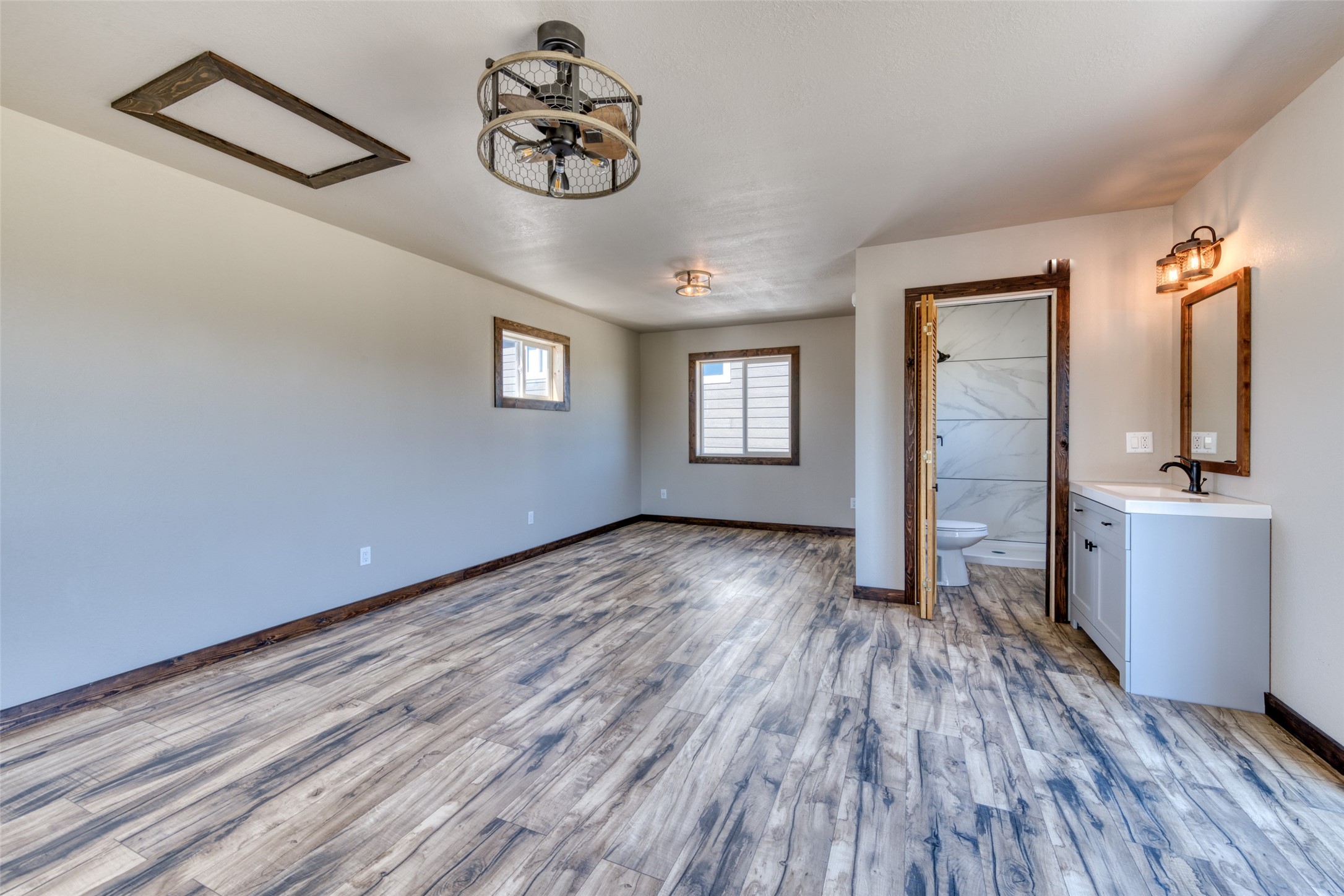 4728 Northview Drive