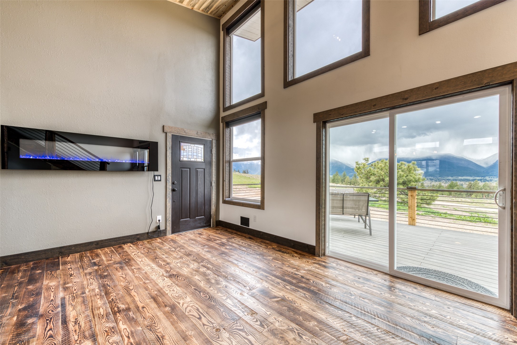 4728 Northview Drive