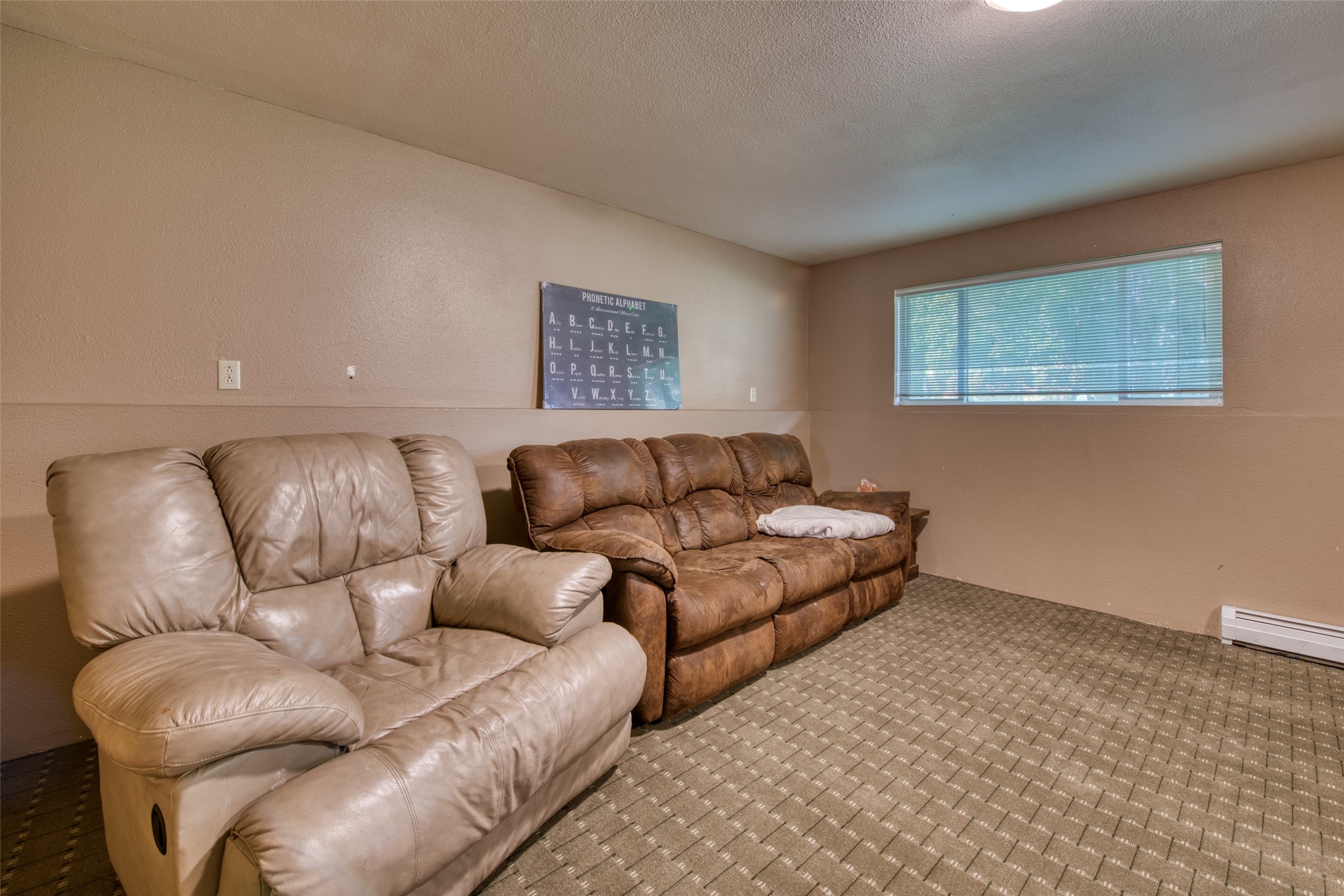 725 Curdys Cove Loop