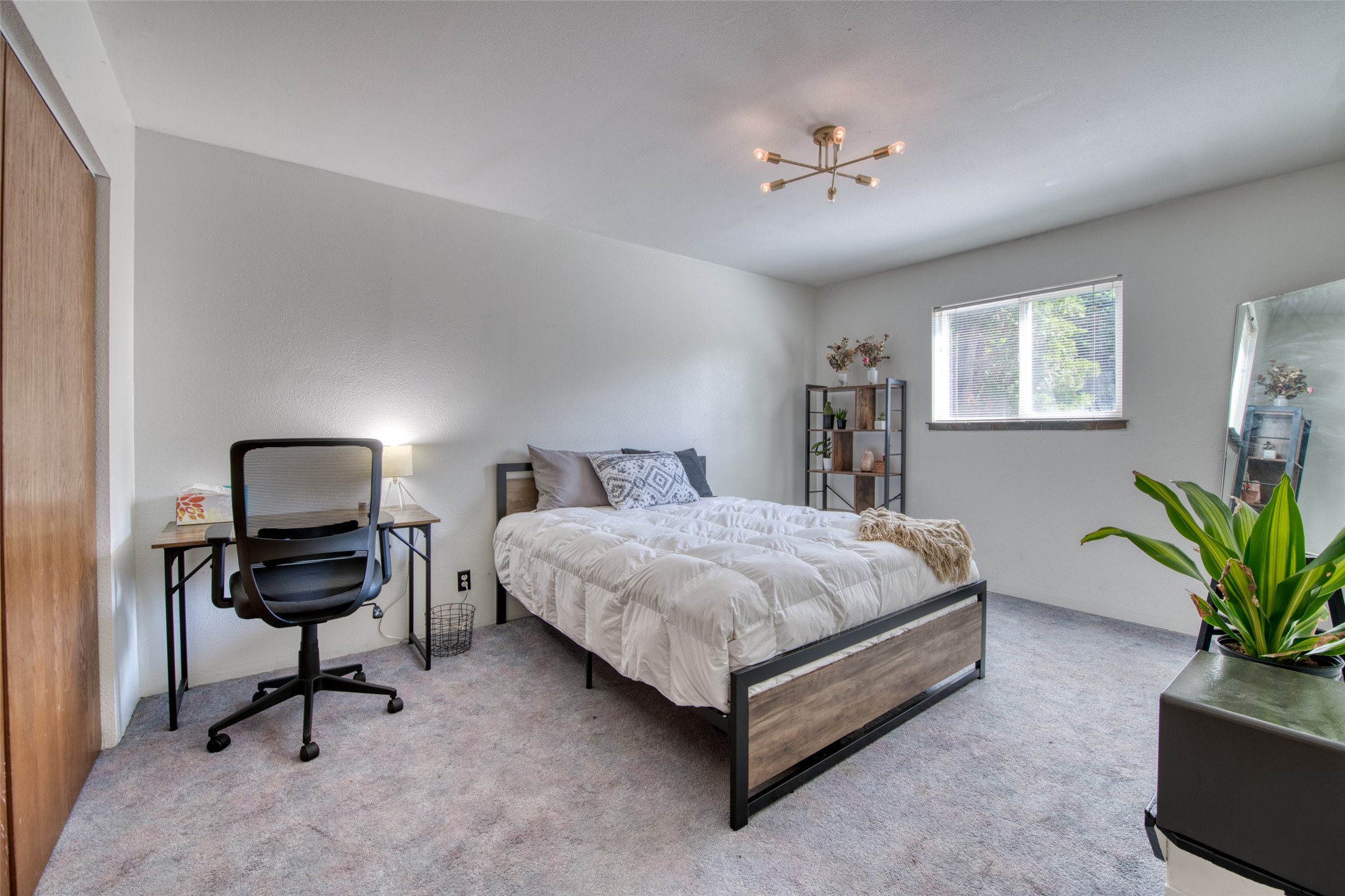 725 Curdys Cove Loop