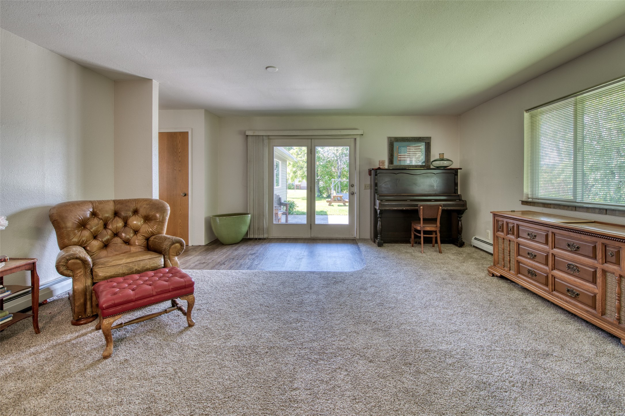725 Curdys Cove Loop
