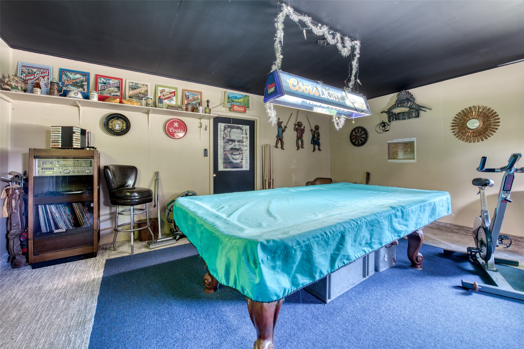 725 Curdys Cove Loop