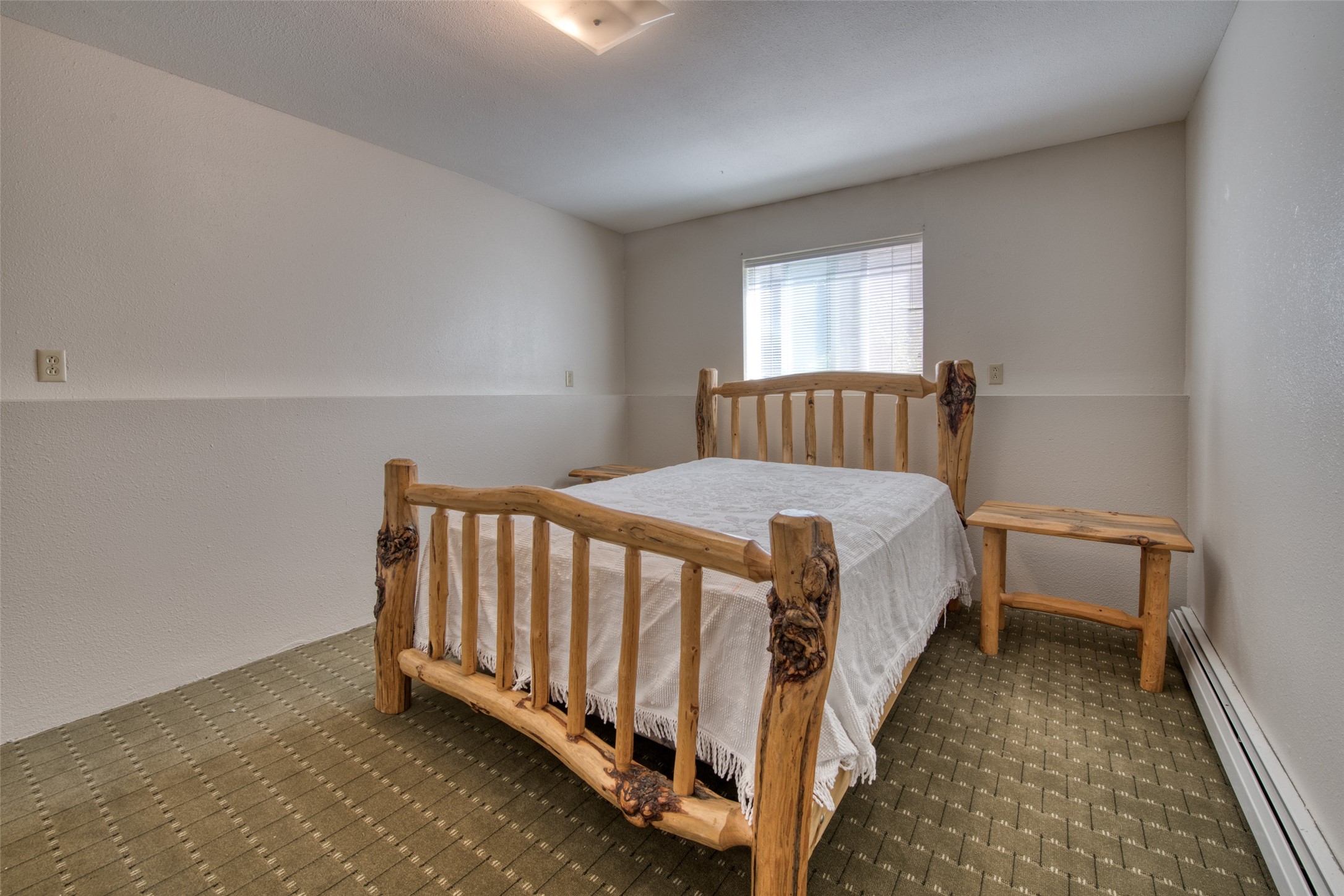 725 Curdys Cove Loop