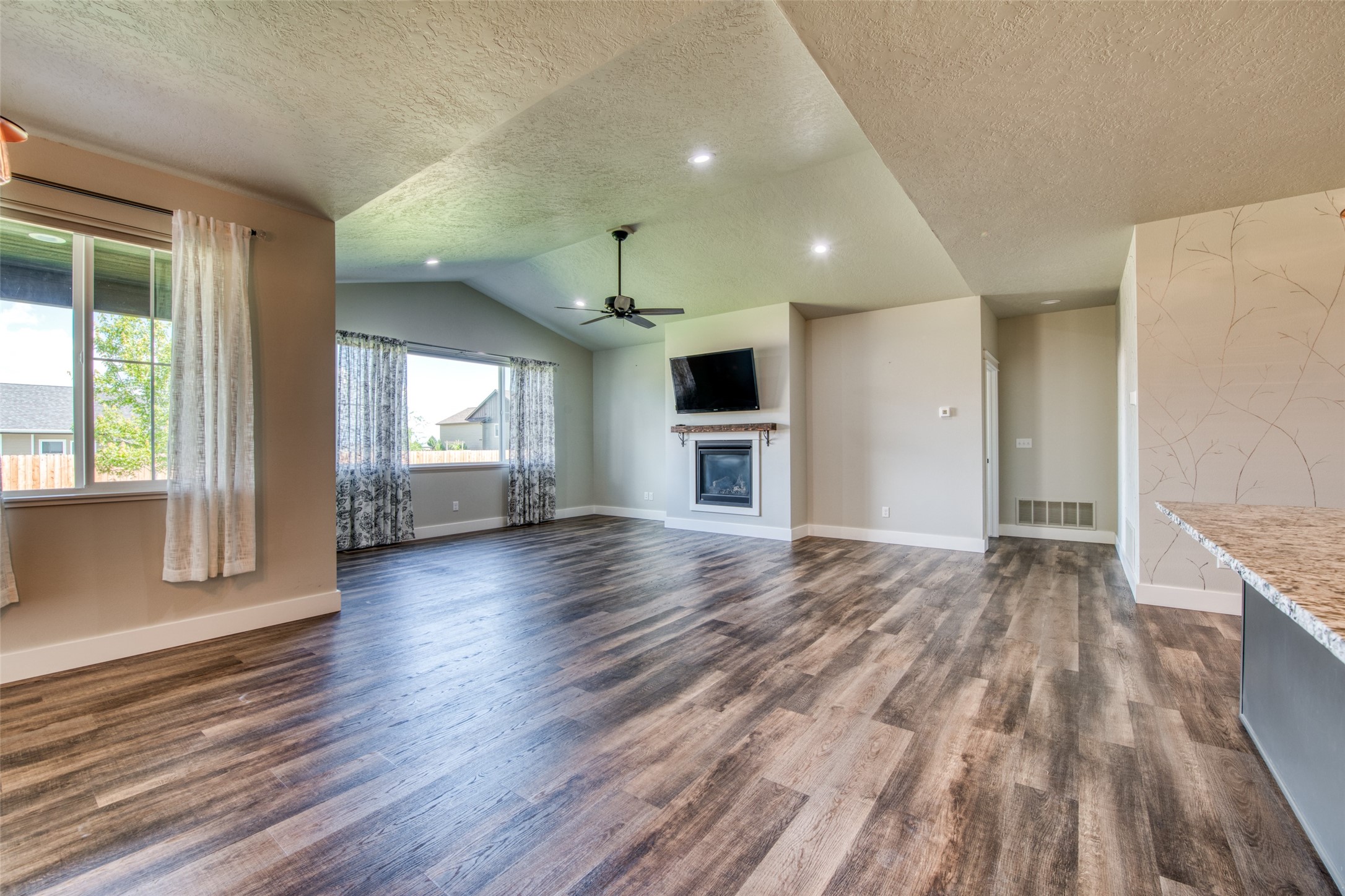 114 Tullahoma Court